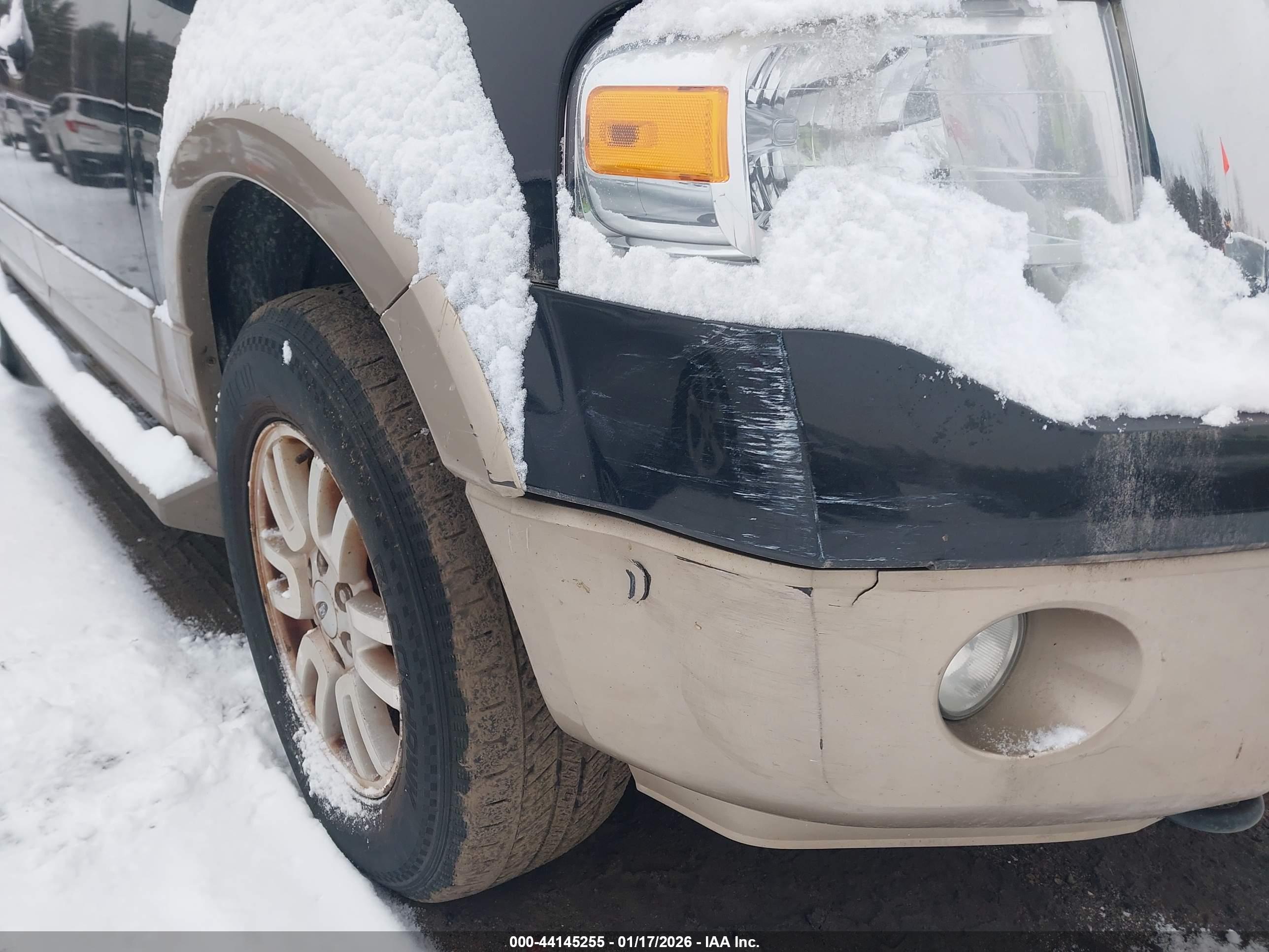 FORD EXPEDITION image 6