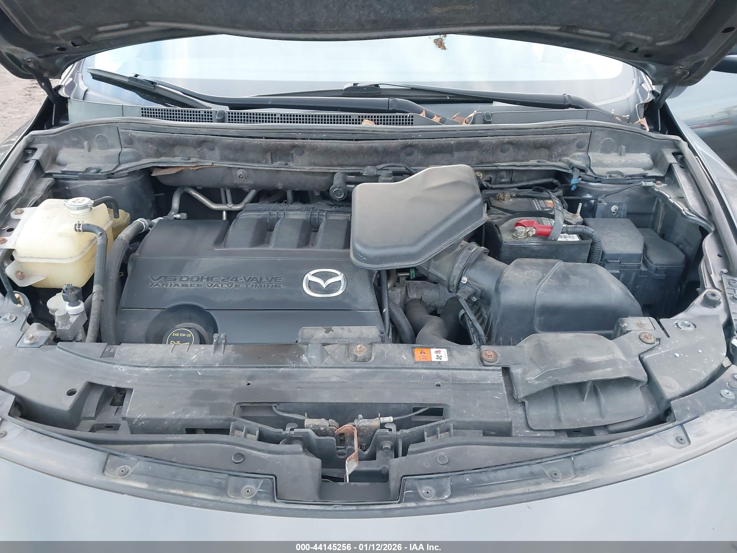 MAZDA CX-9 image 10