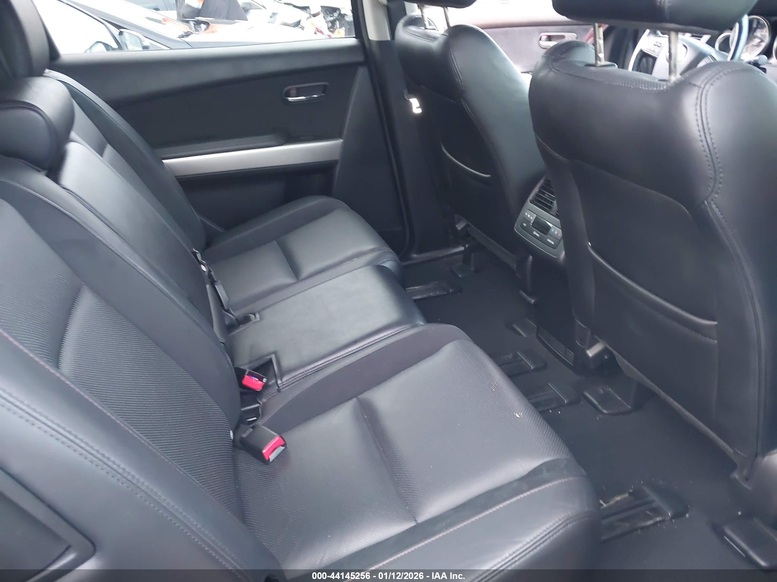 MAZDA CX-9 image 8