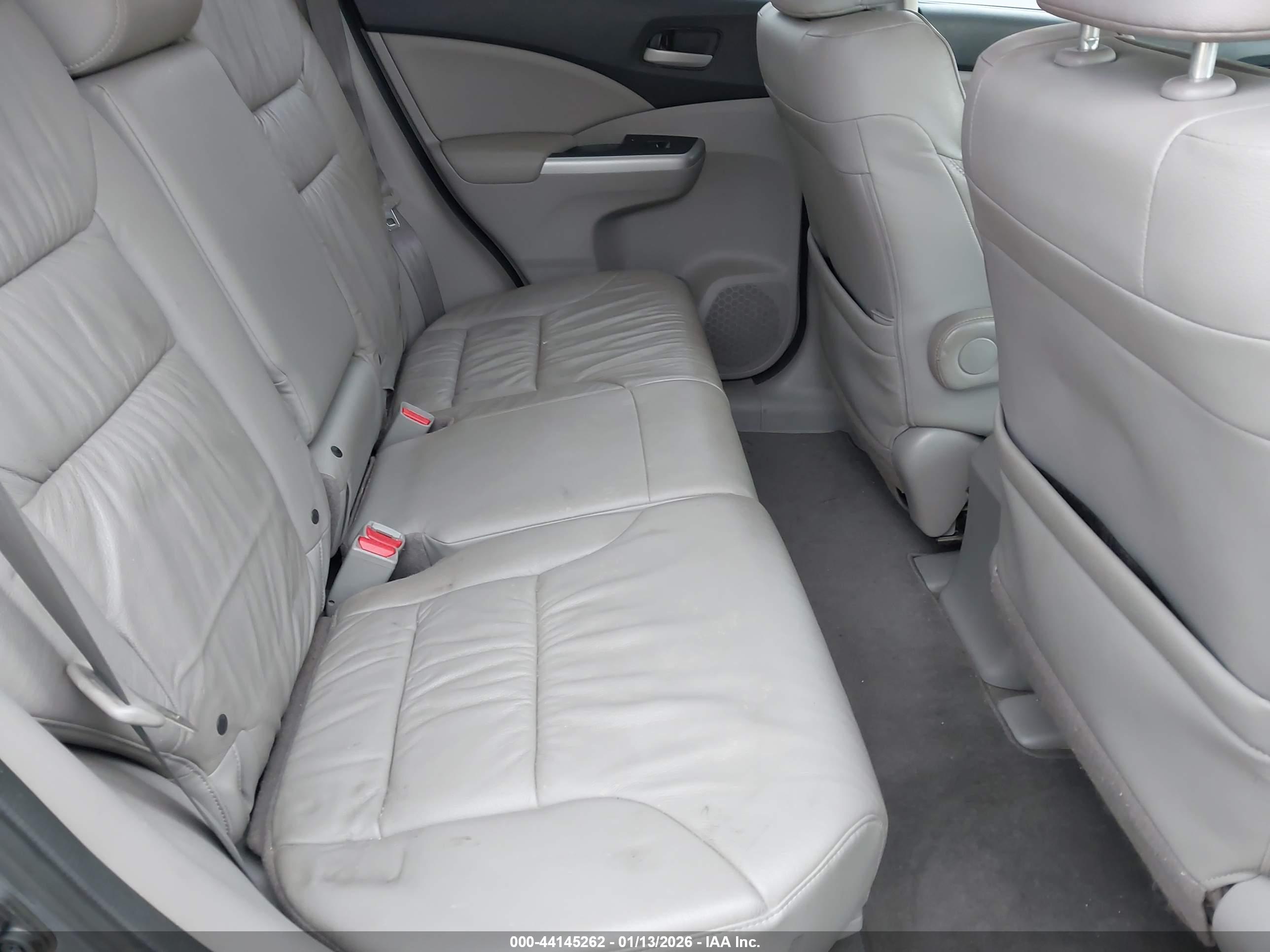 HONDA CR-V image 8