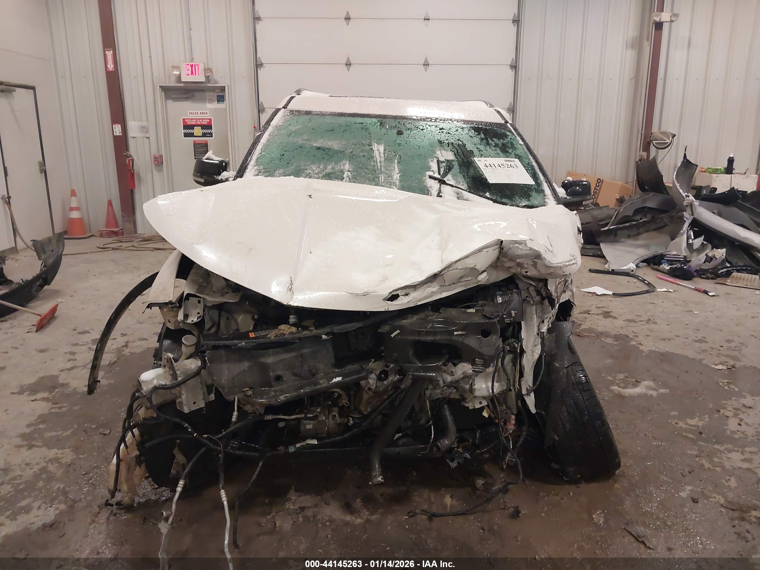 FORD EXPLORER image 6