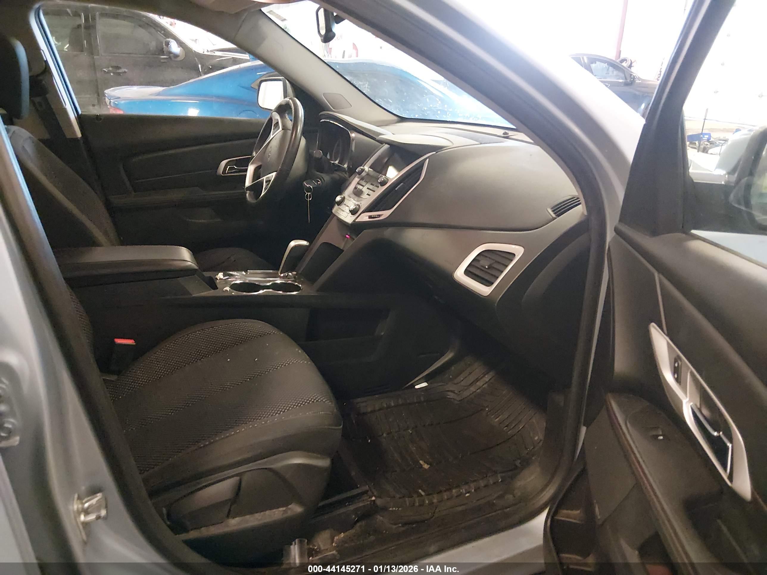 GMC TERRAIN image 5