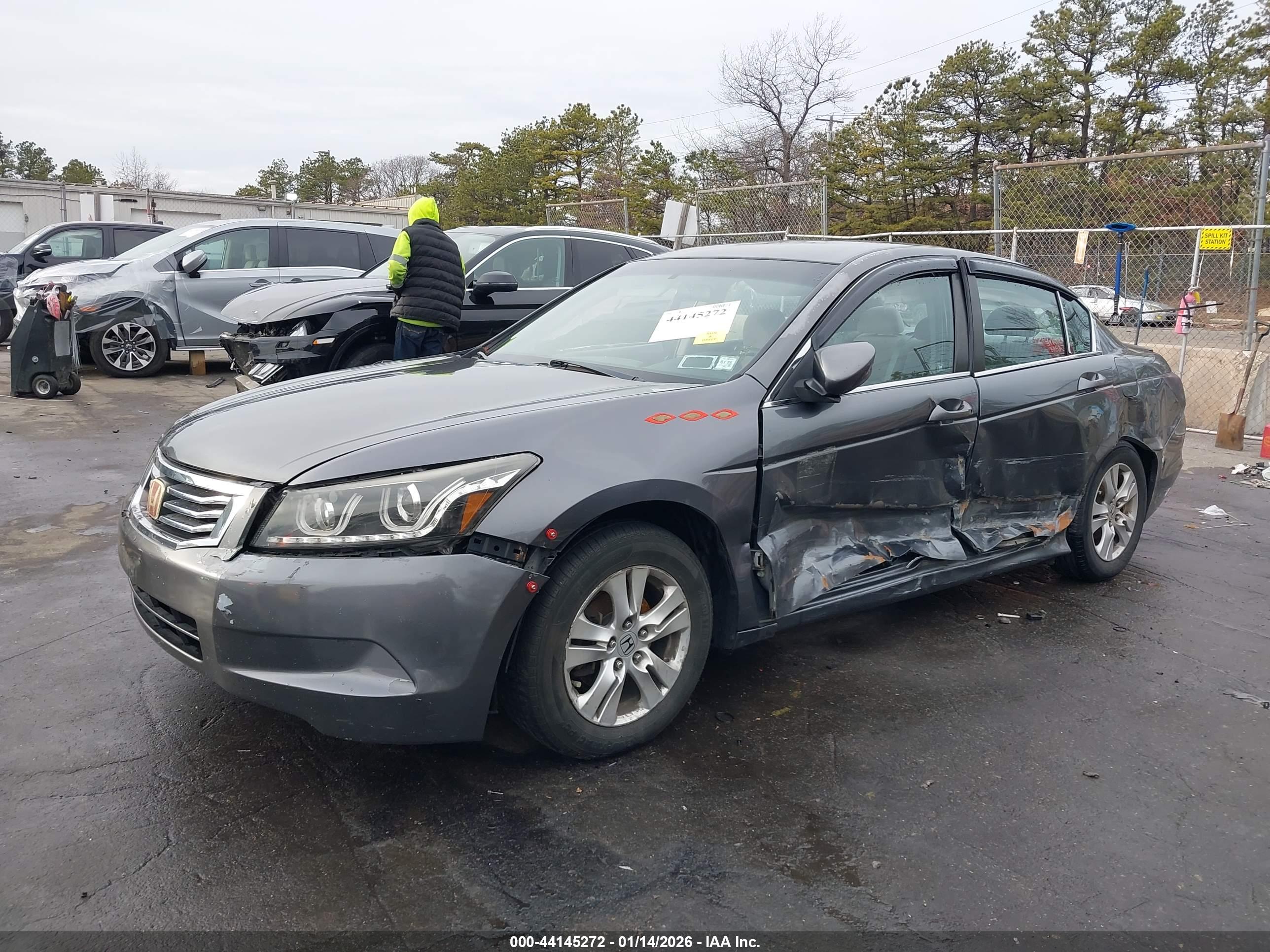 HONDA ACCORD image 2