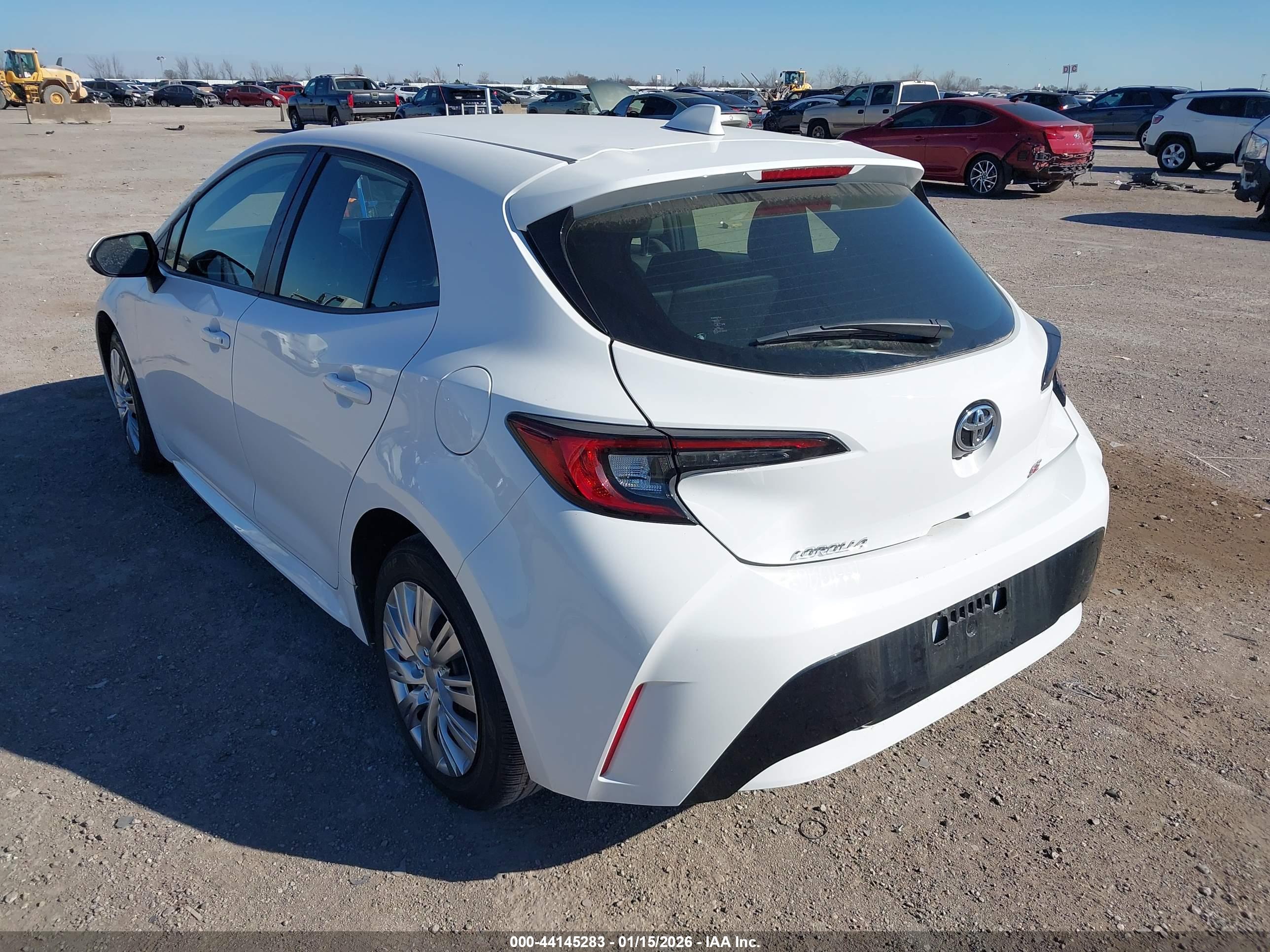 TOYOTA COROLLA image 3
