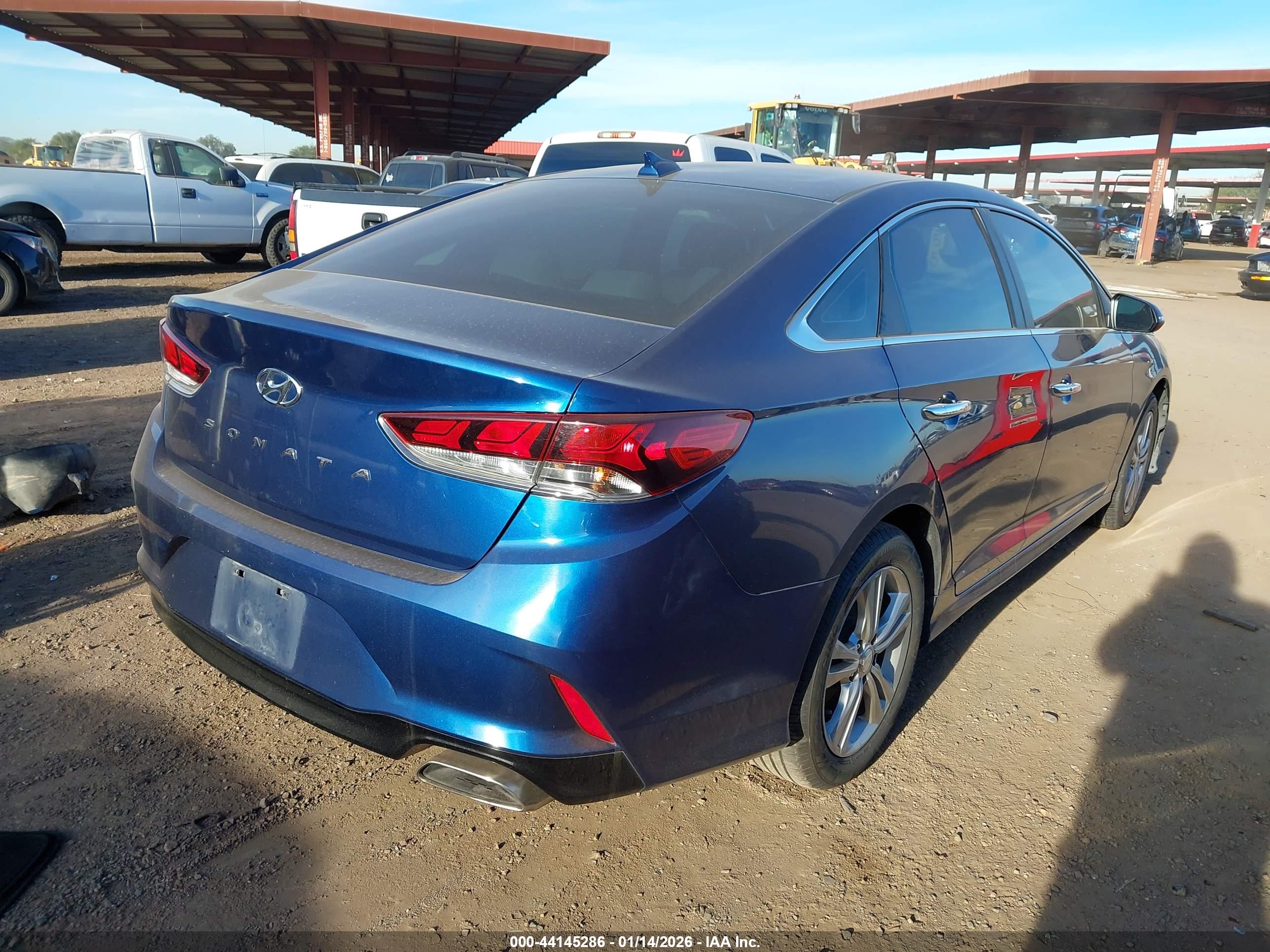 HYUNDAI SONATA image 4