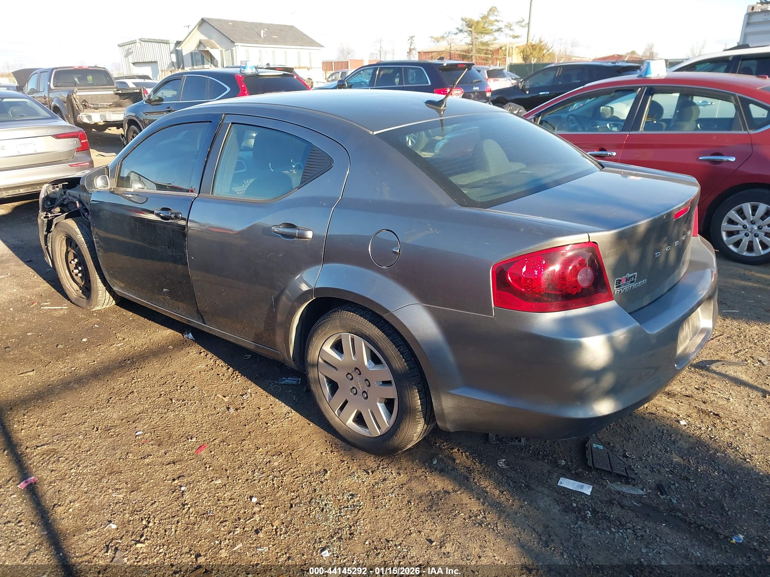 DODGE AVENGER image 3