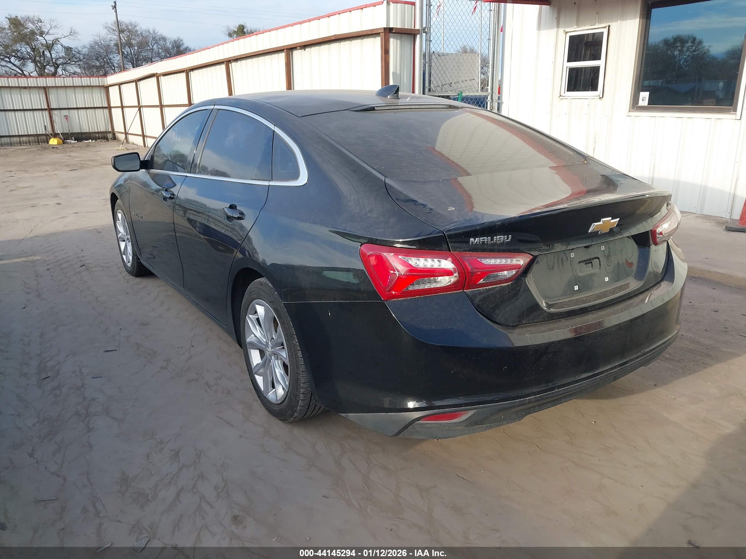 CHEVROLET MALIBU image 3