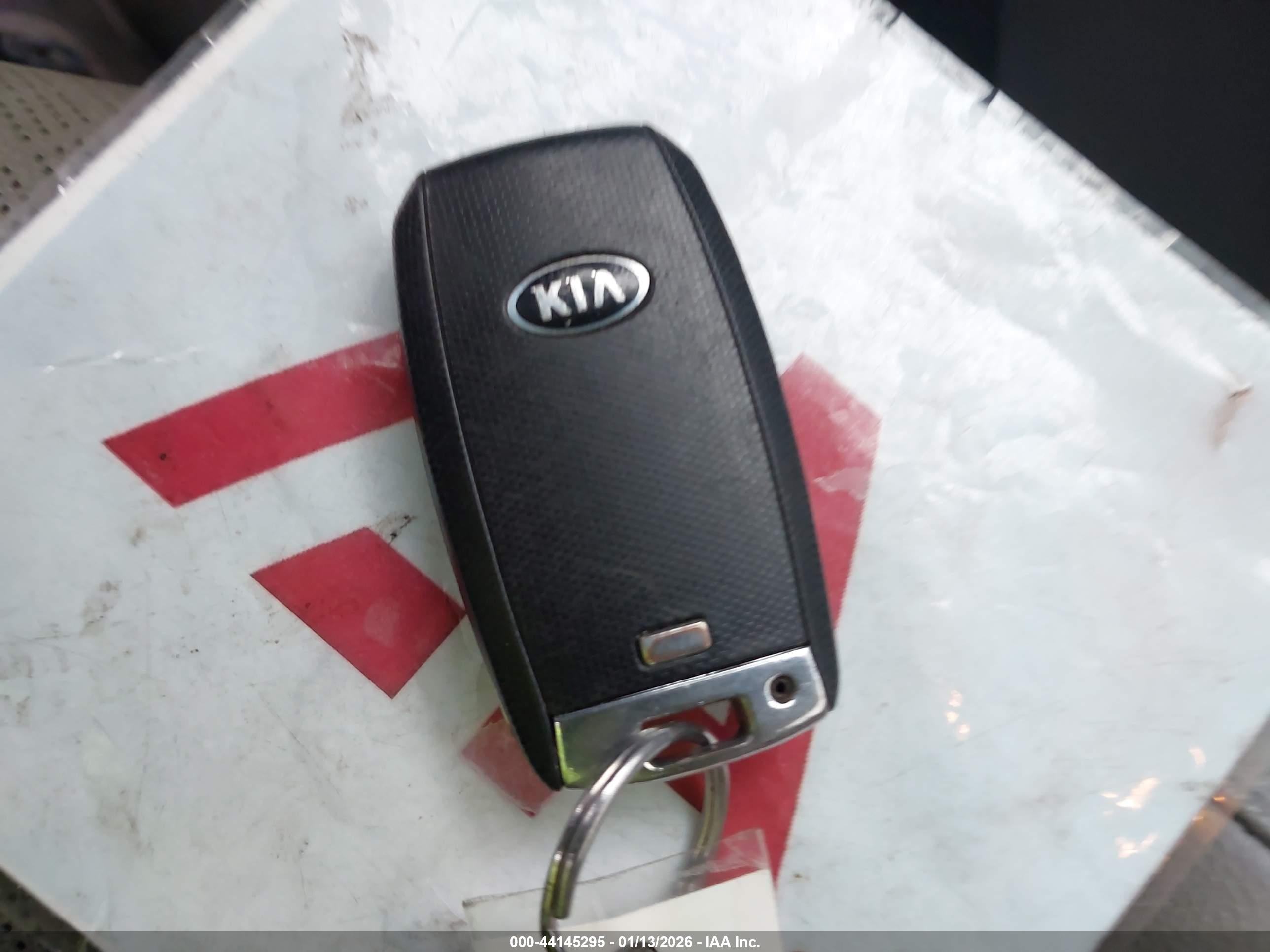 KIA OPTIMA image 11