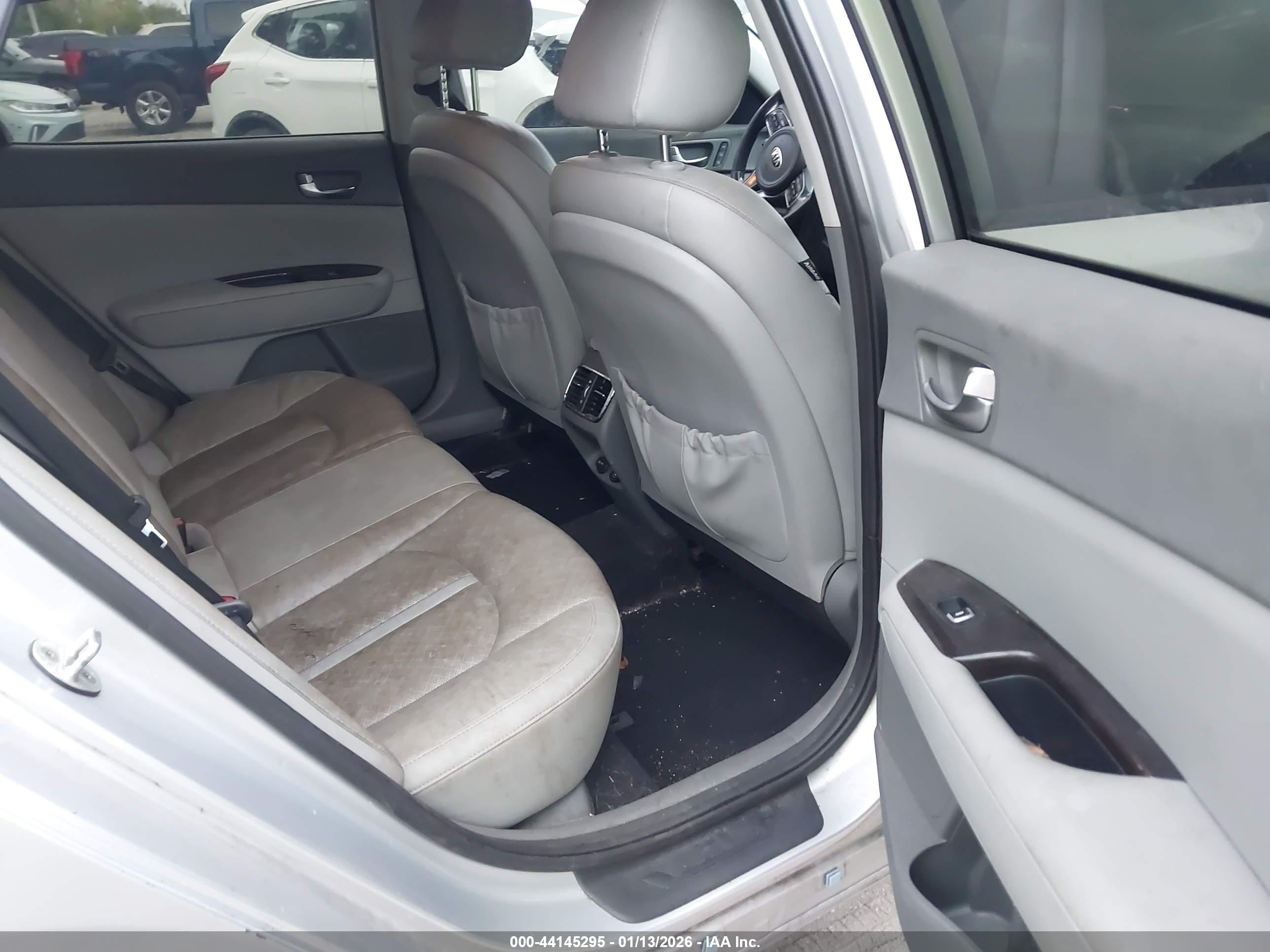 KIA OPTIMA image 8