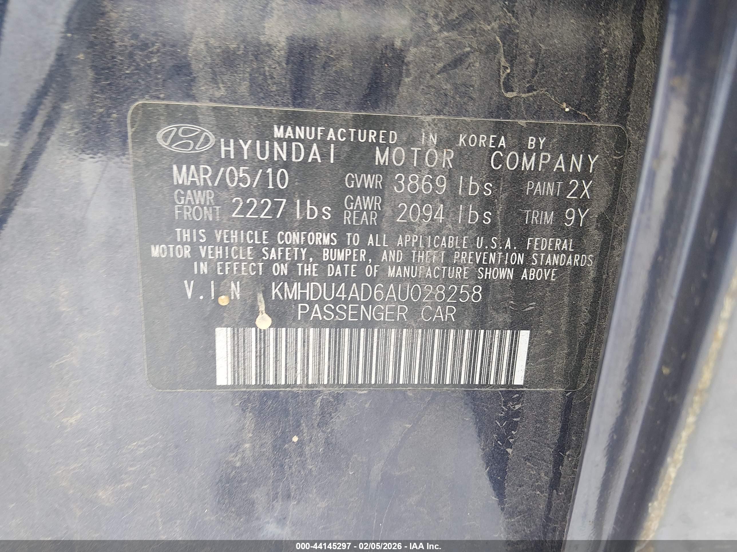 HYUNDAI ELANTRA image 9