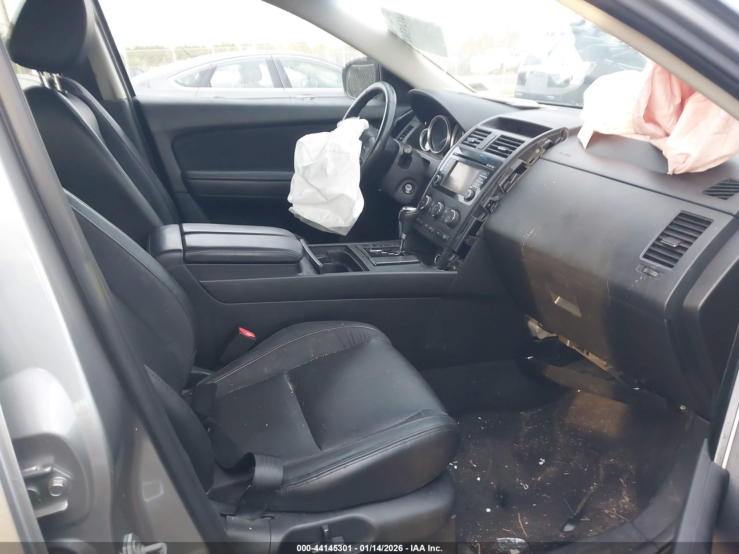 MAZDA CX-9 image 5