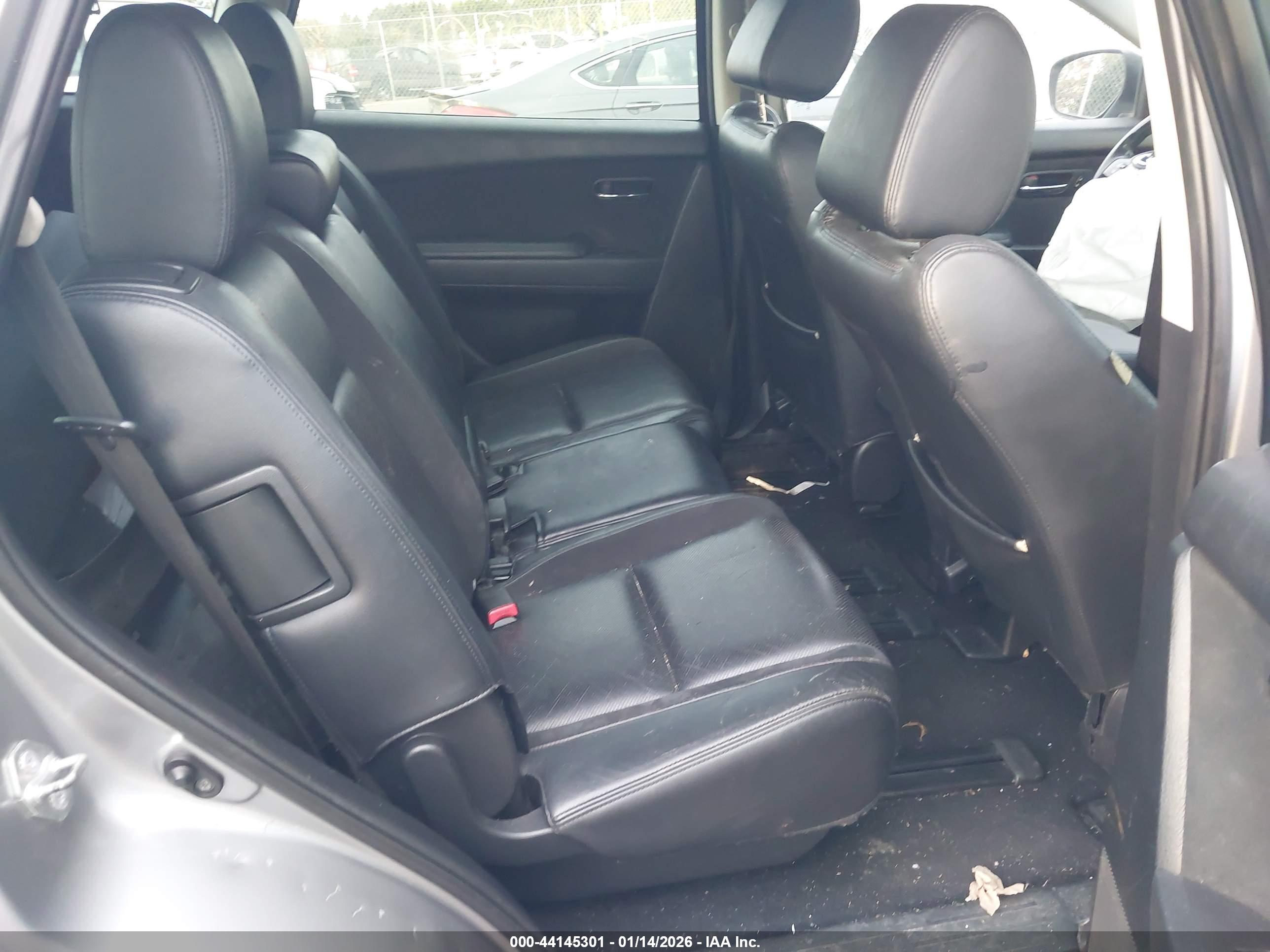 MAZDA CX-9 image 8