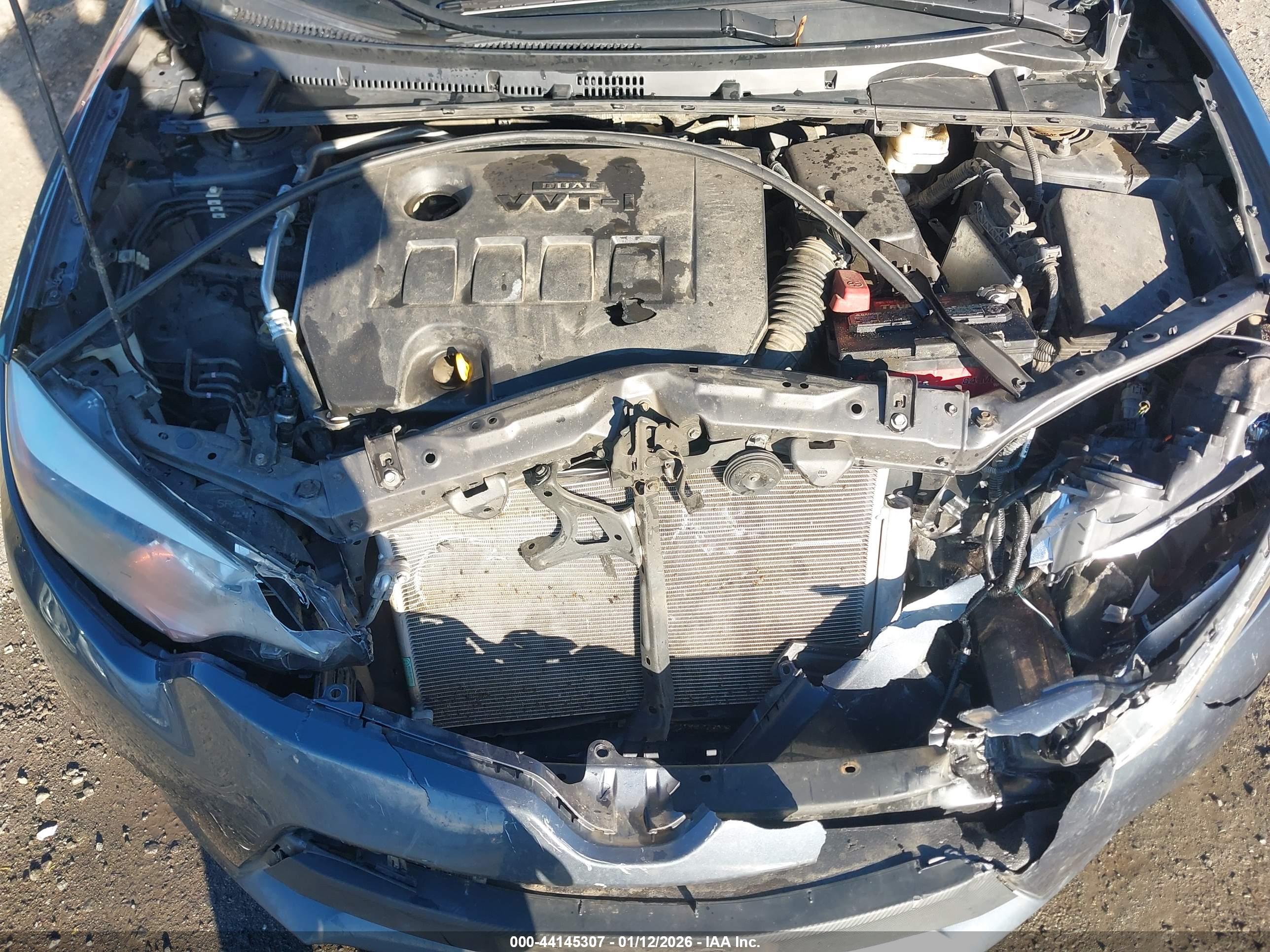 TOYOTA COROLLA image 10