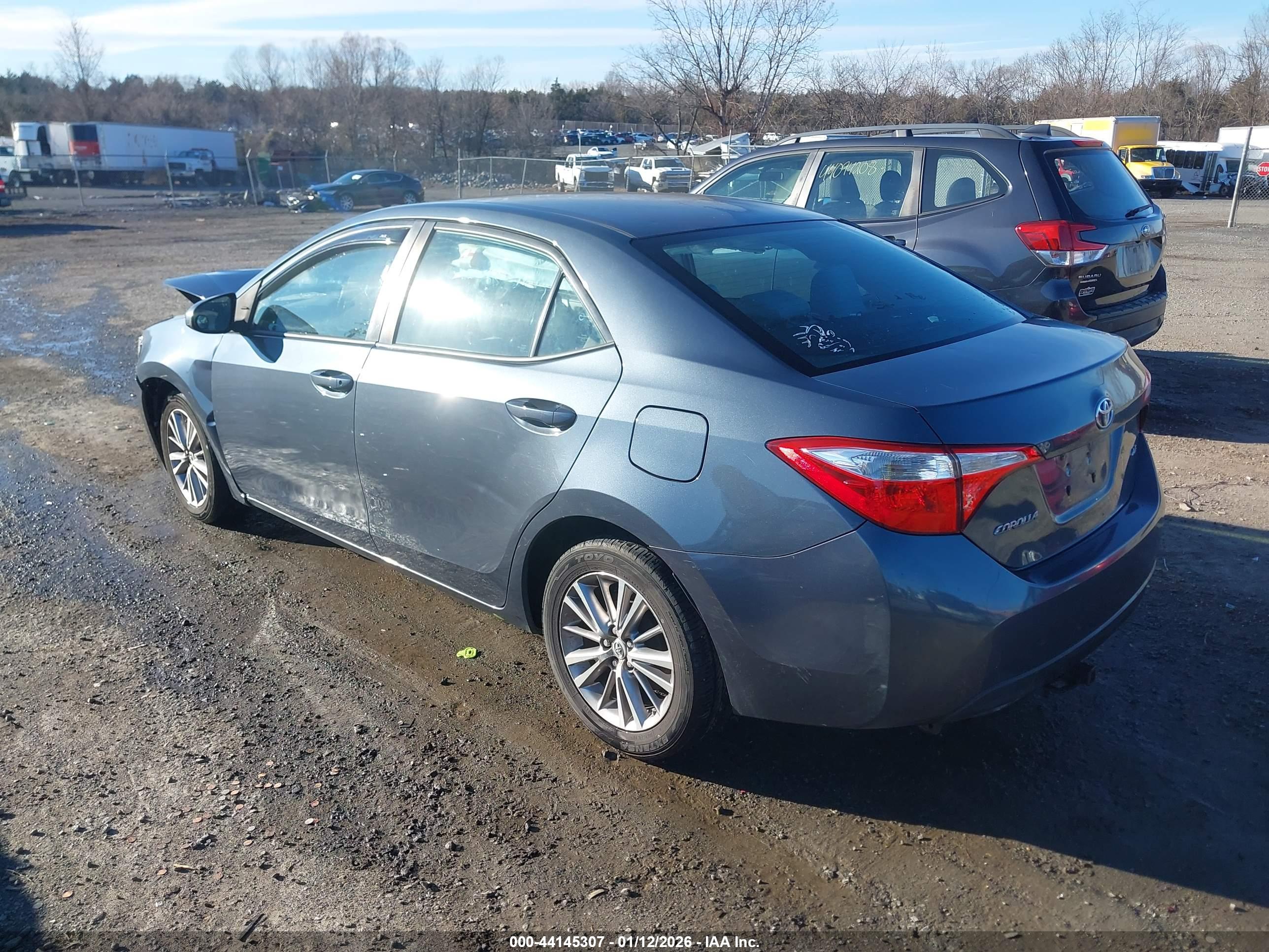 TOYOTA COROLLA image 3