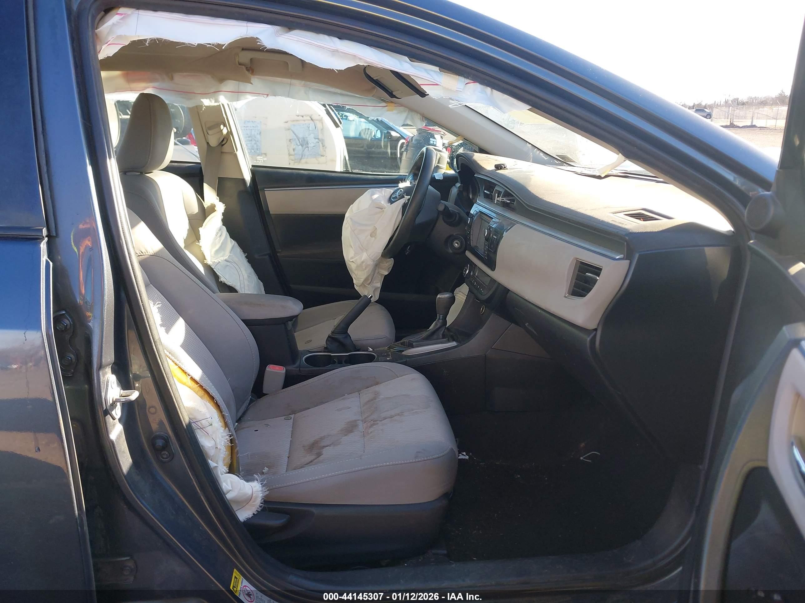 TOYOTA COROLLA image 5