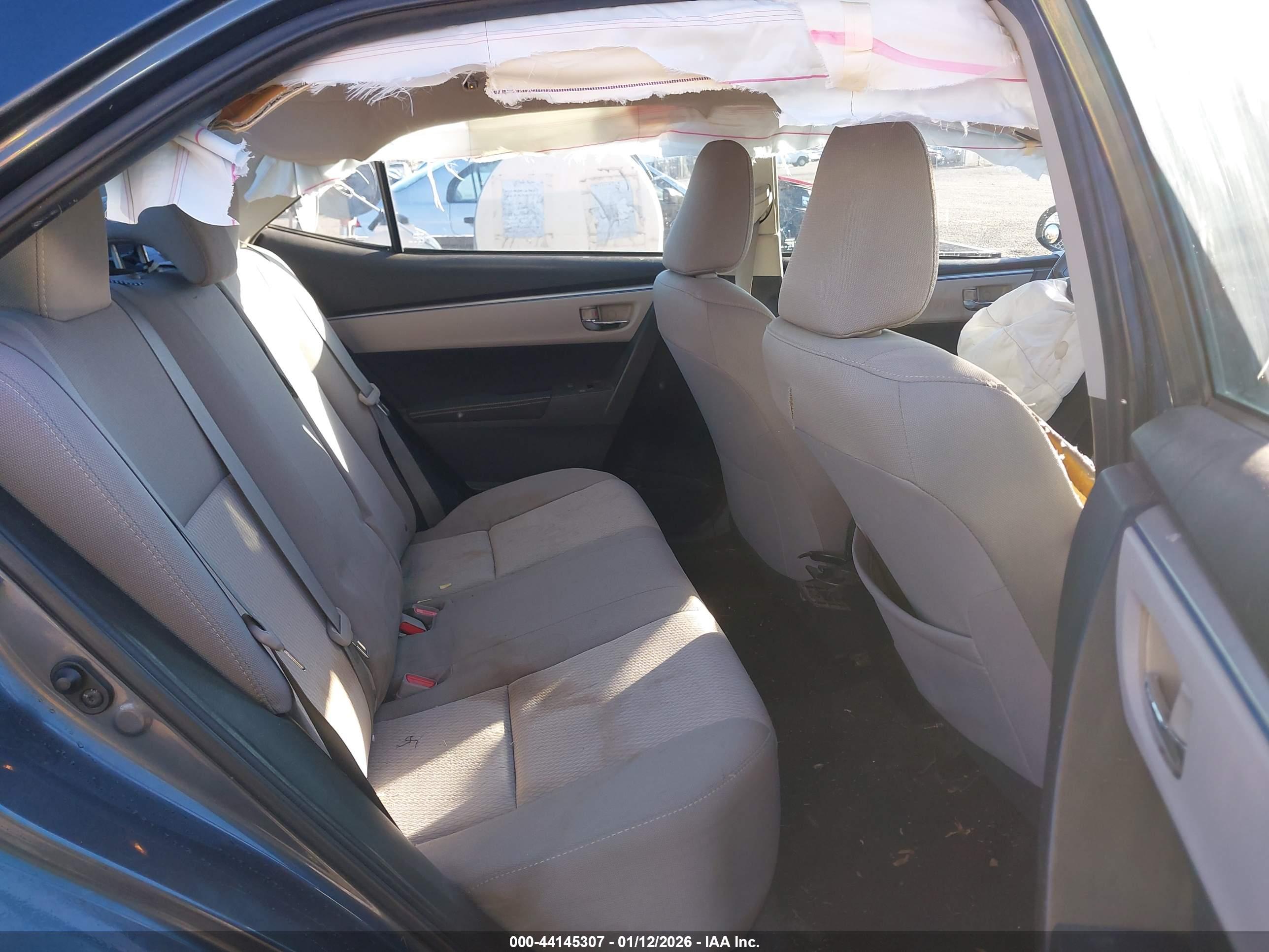 TOYOTA COROLLA image 8