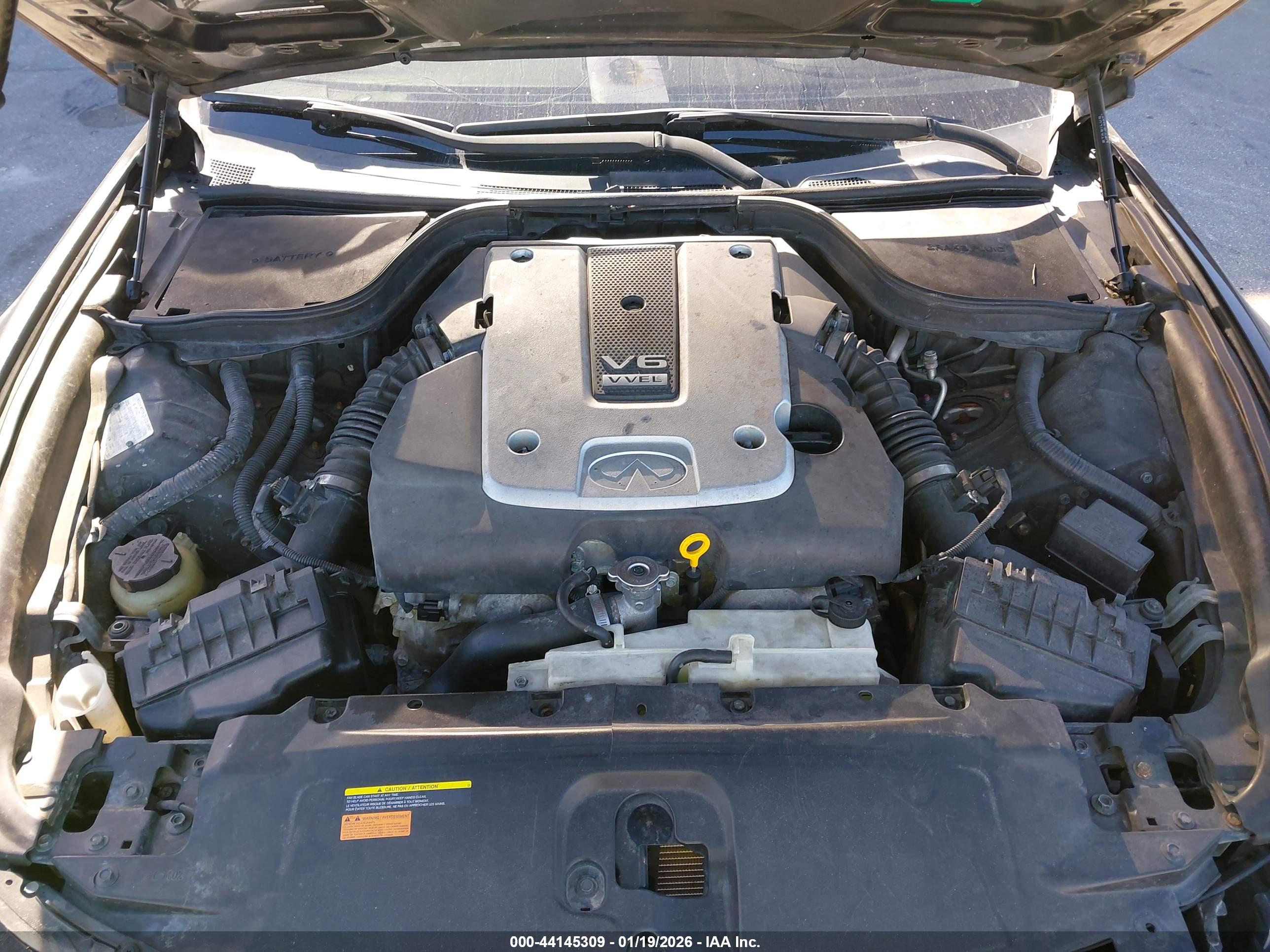 INFINITI G37 image 10
