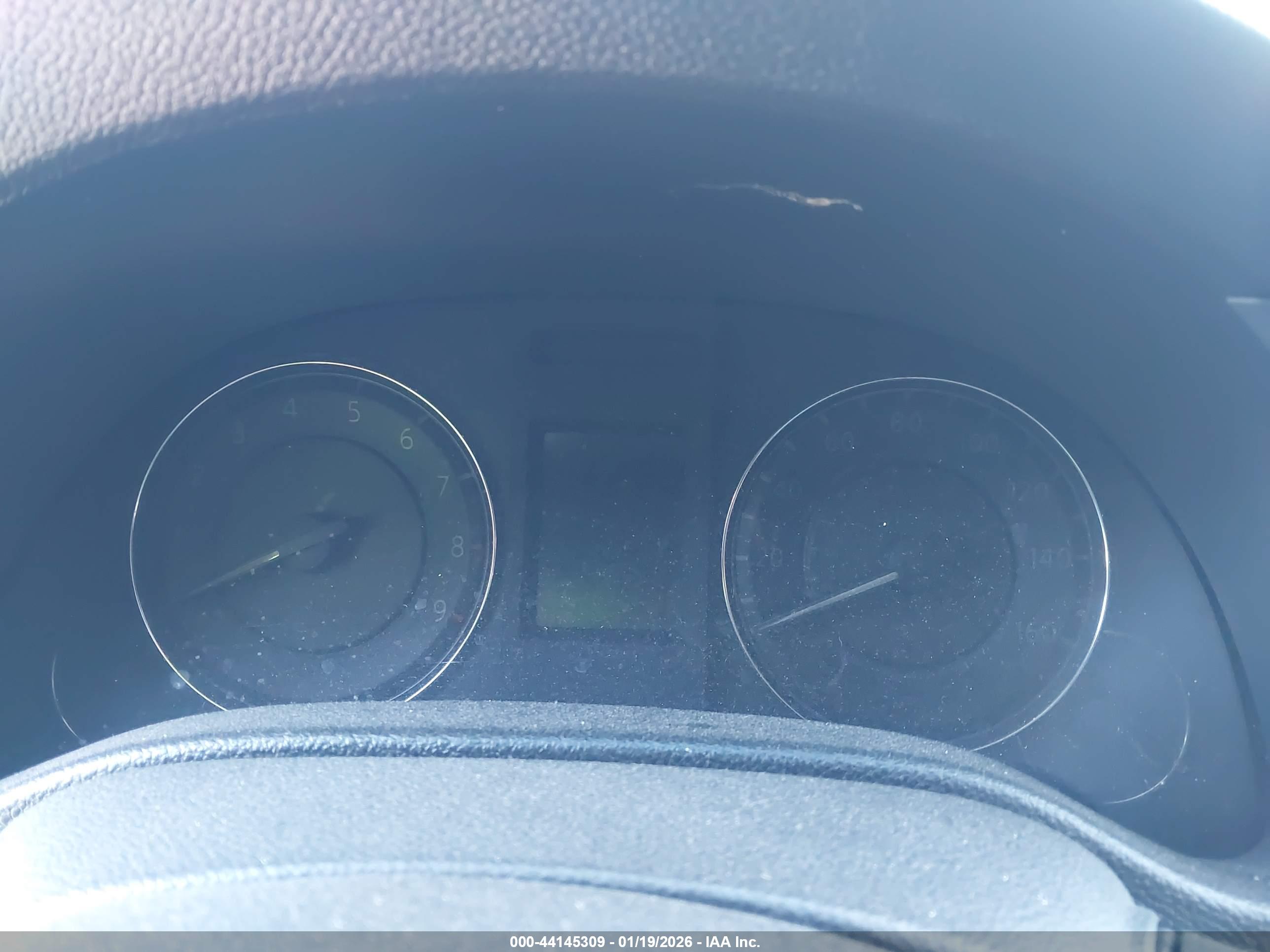 INFINITI G37 image 7