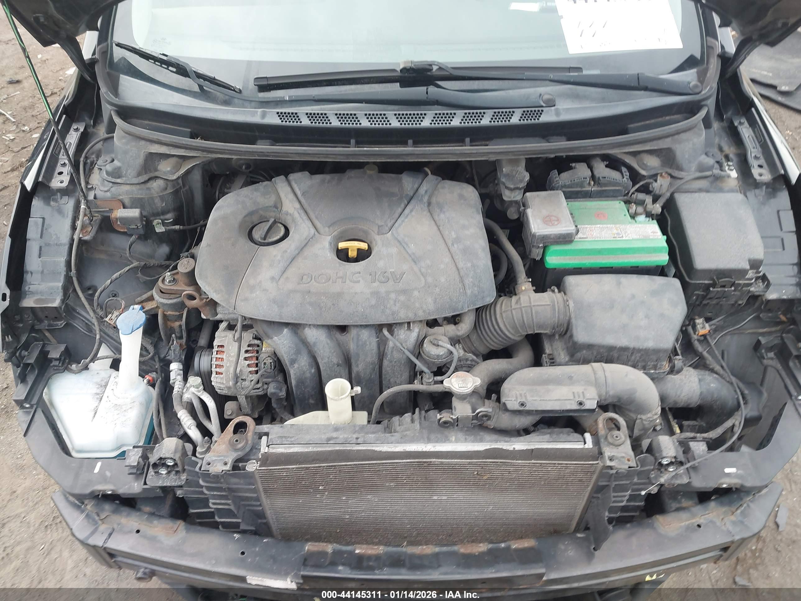 HYUNDAI ELANTRA image 10