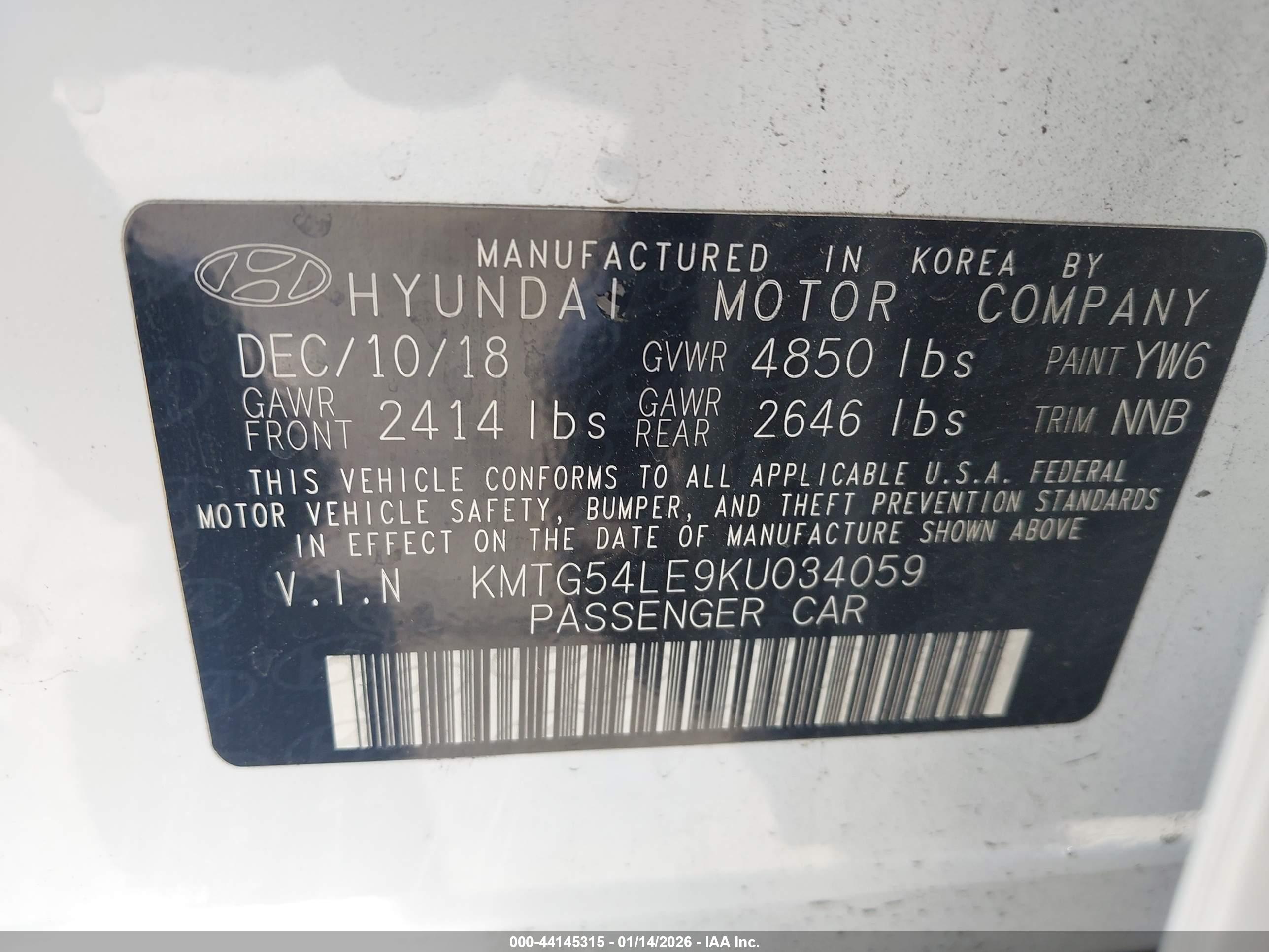 GENESIS G70 image 9