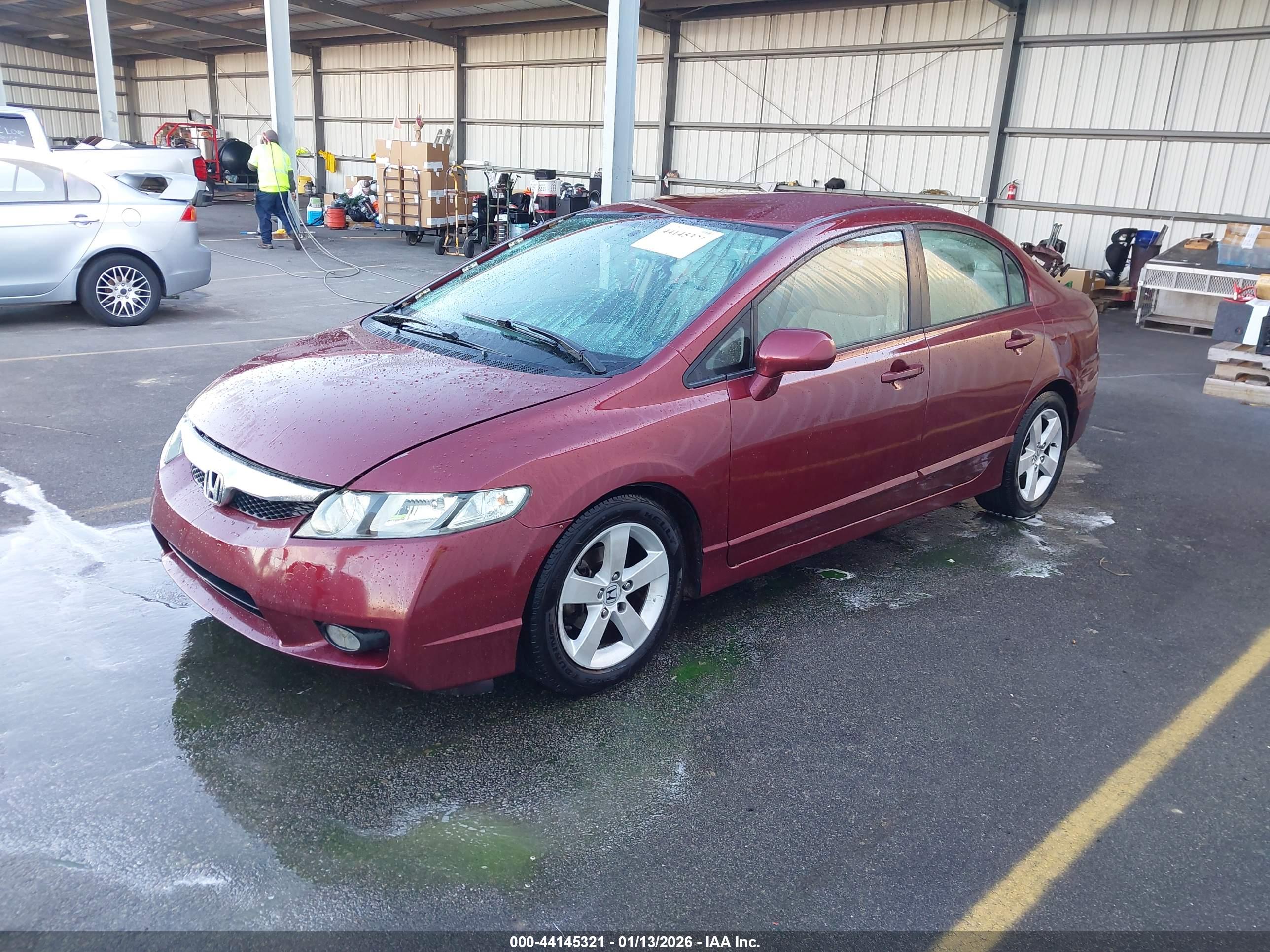 HONDA CIVIC image 2