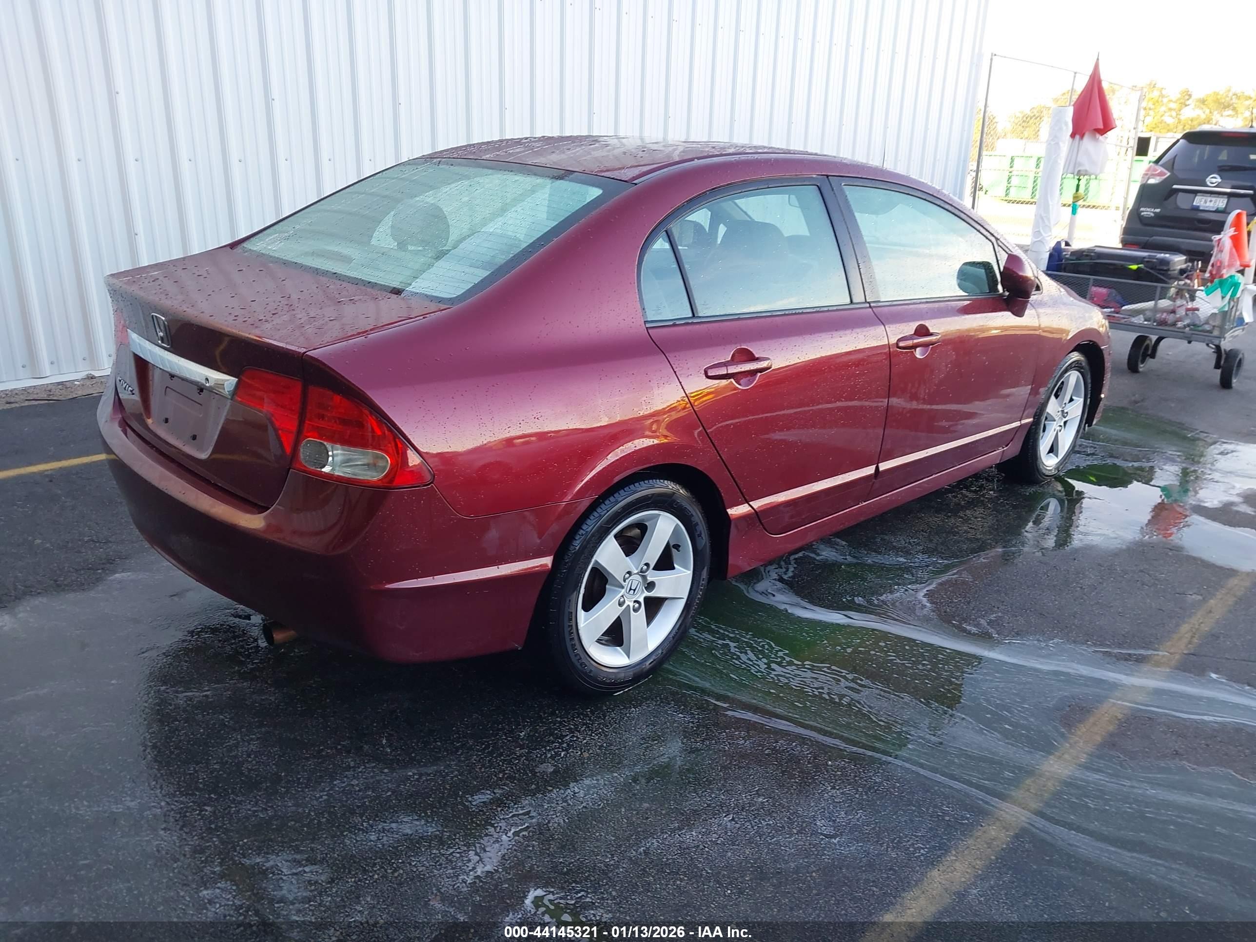 HONDA CIVIC image 4
