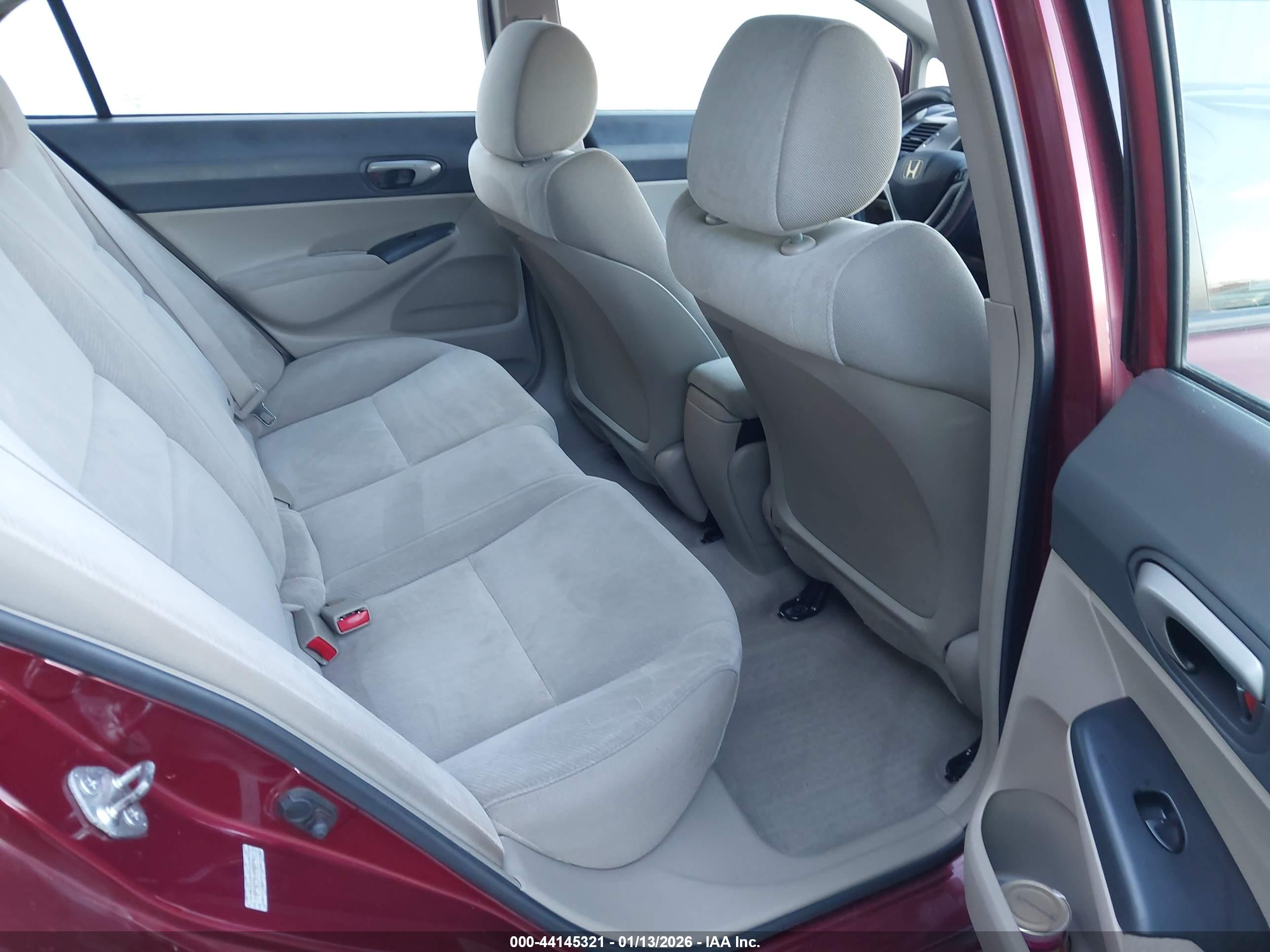 HONDA CIVIC image 8
