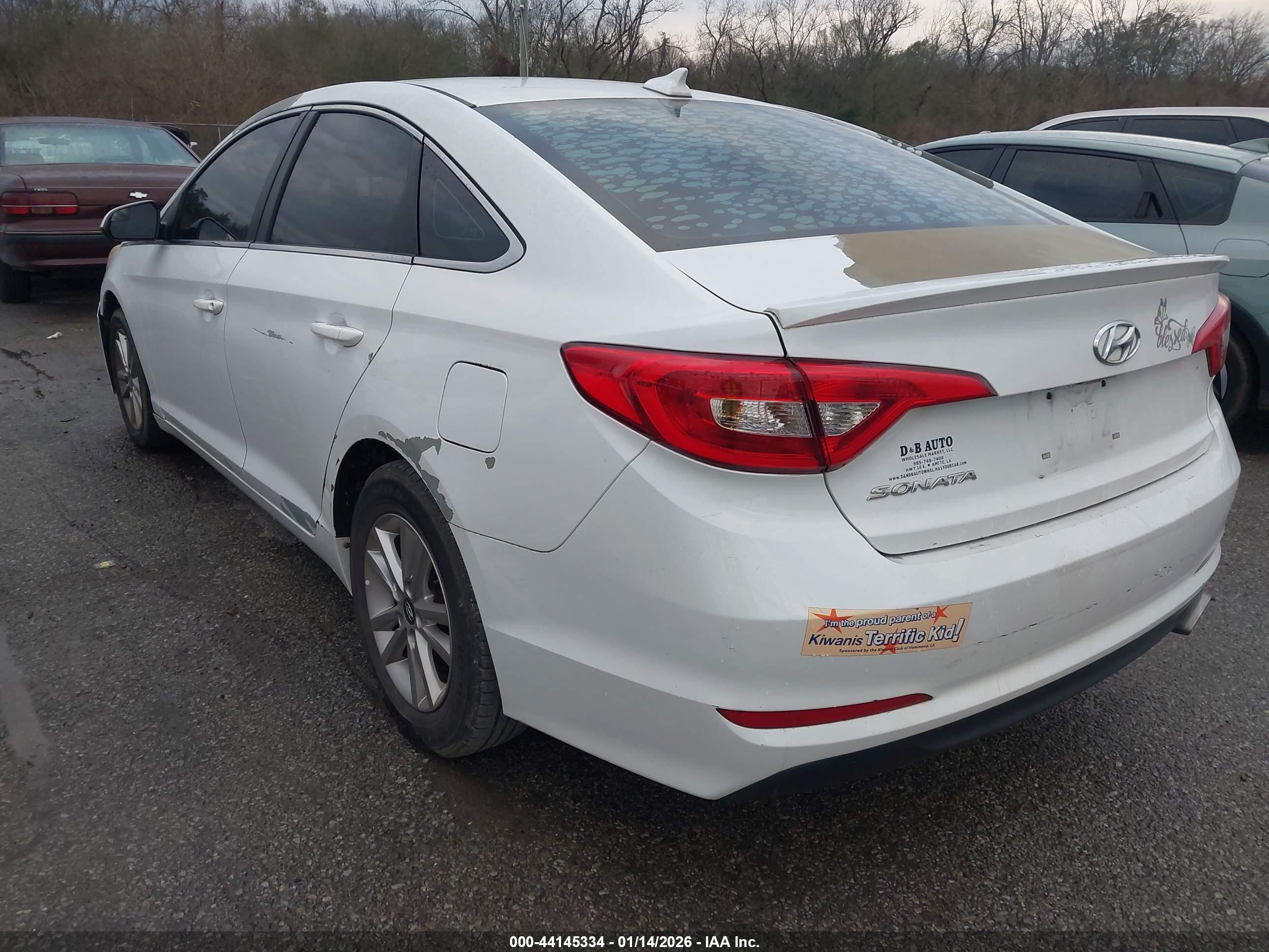 HYUNDAI SONATA image 3