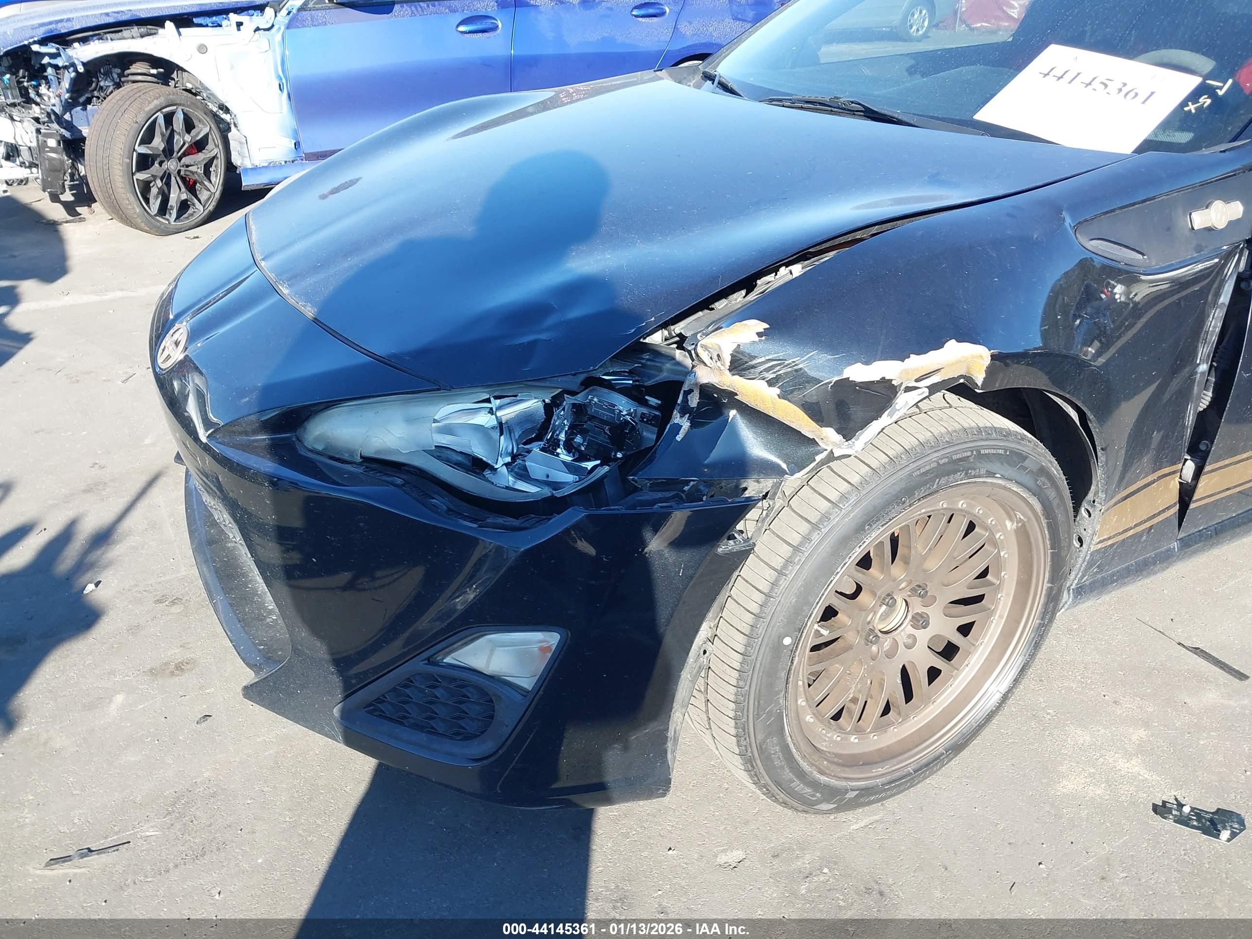 SCION FR-S image 6