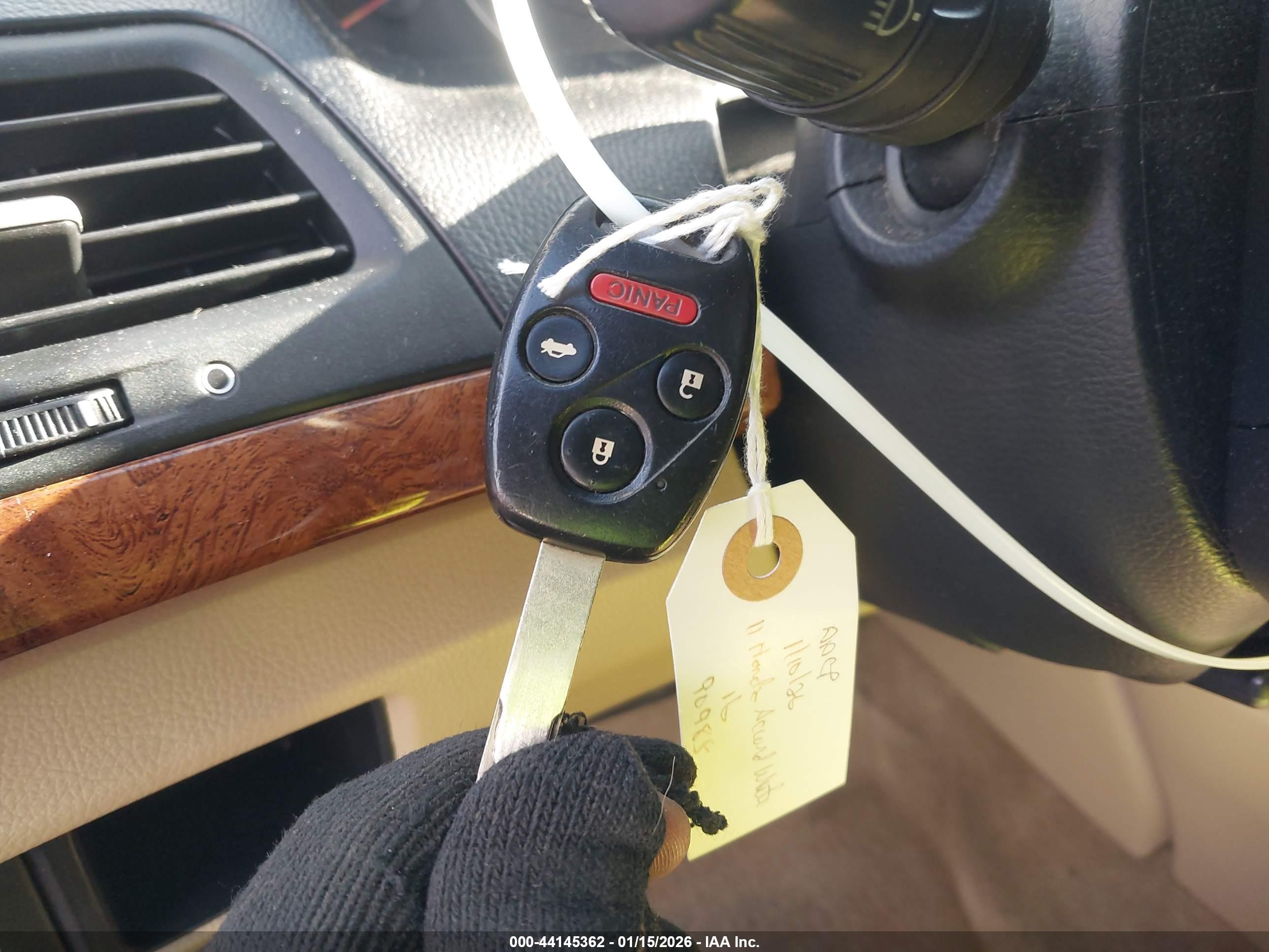HONDA ACCORD image 11