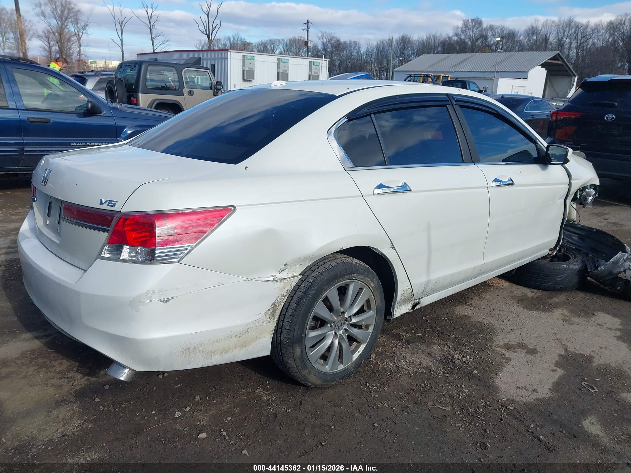 HONDA ACCORD image 4