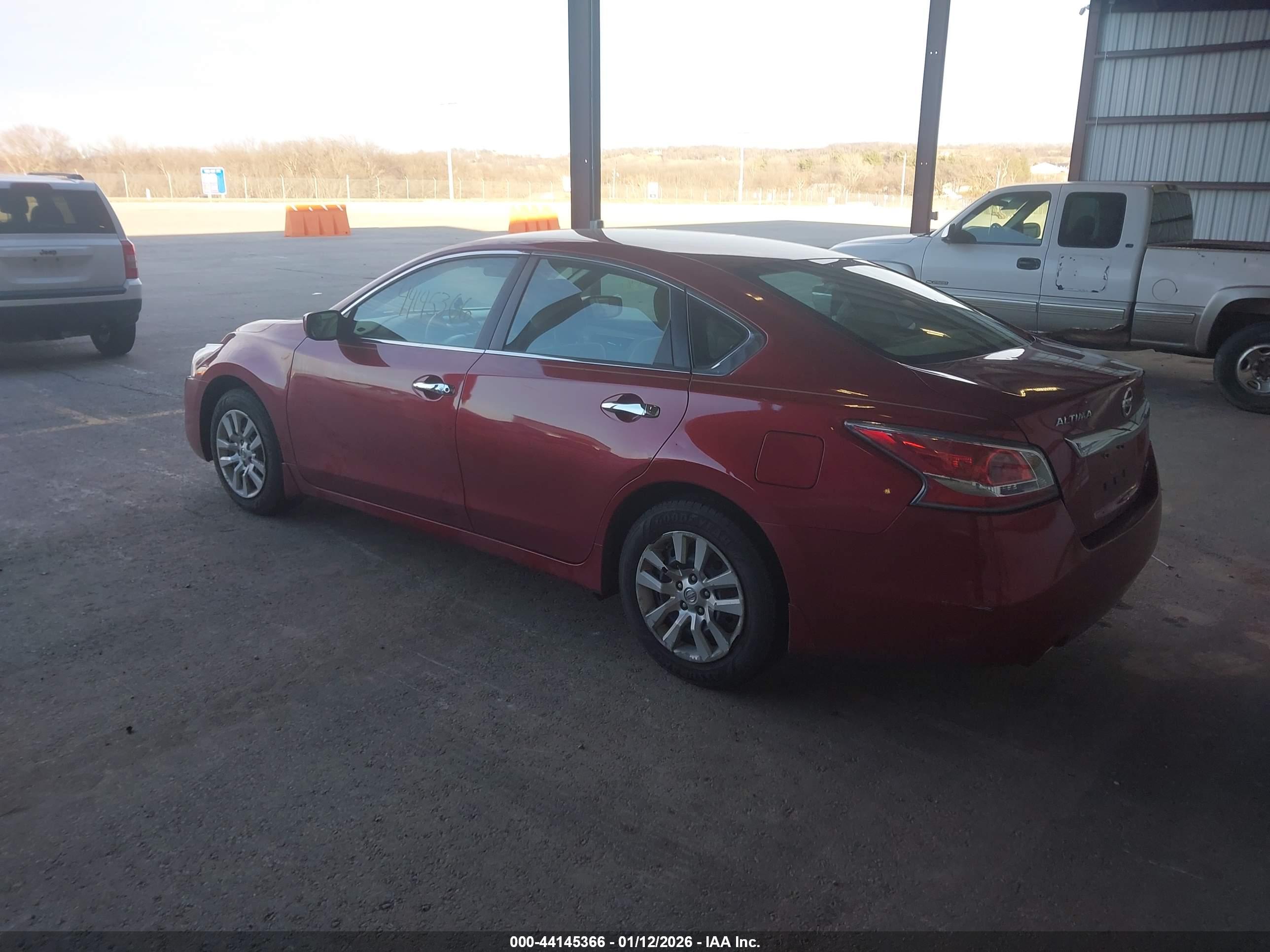 NISSAN ALTIMA image 3