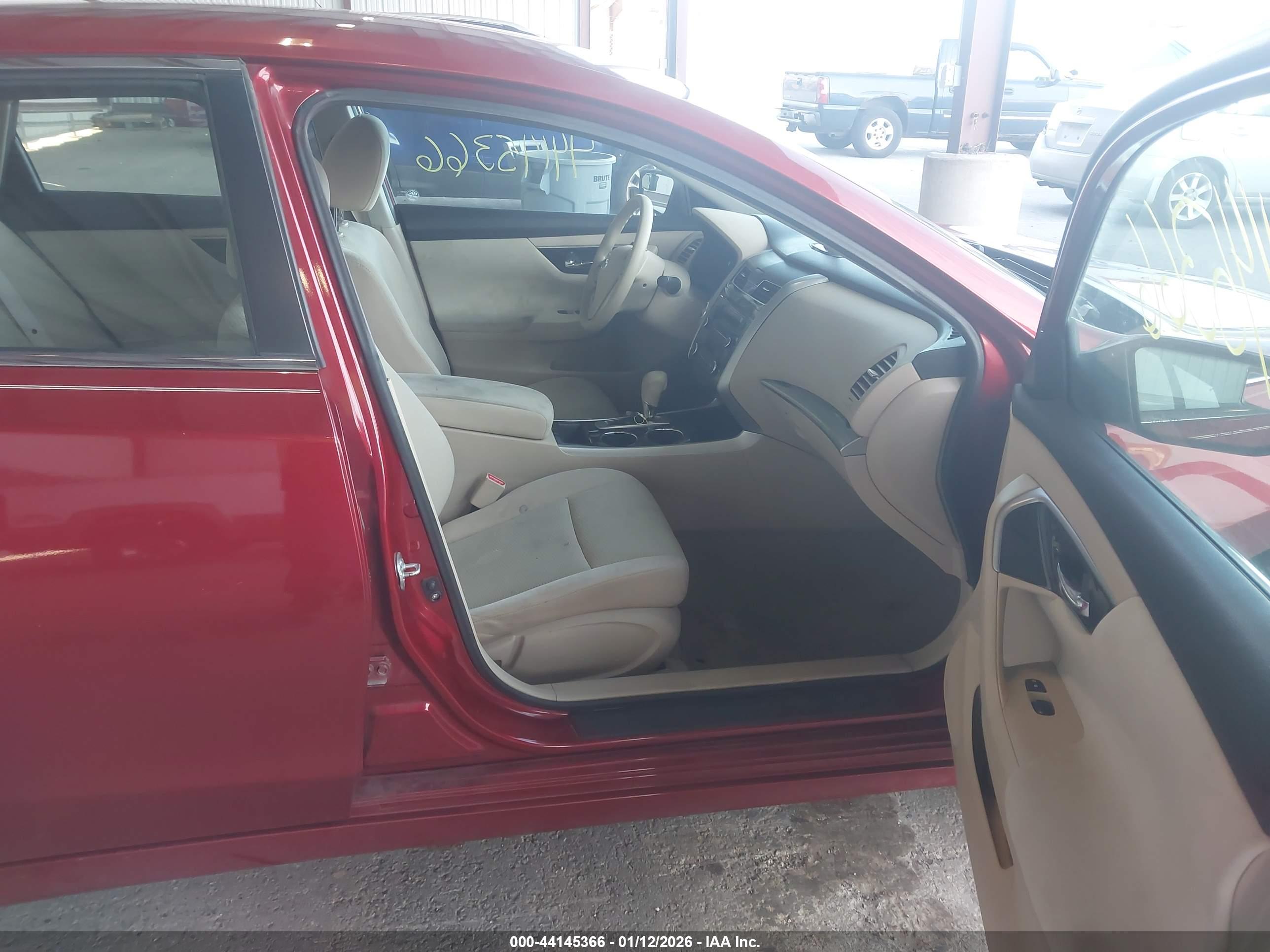 NISSAN ALTIMA image 5