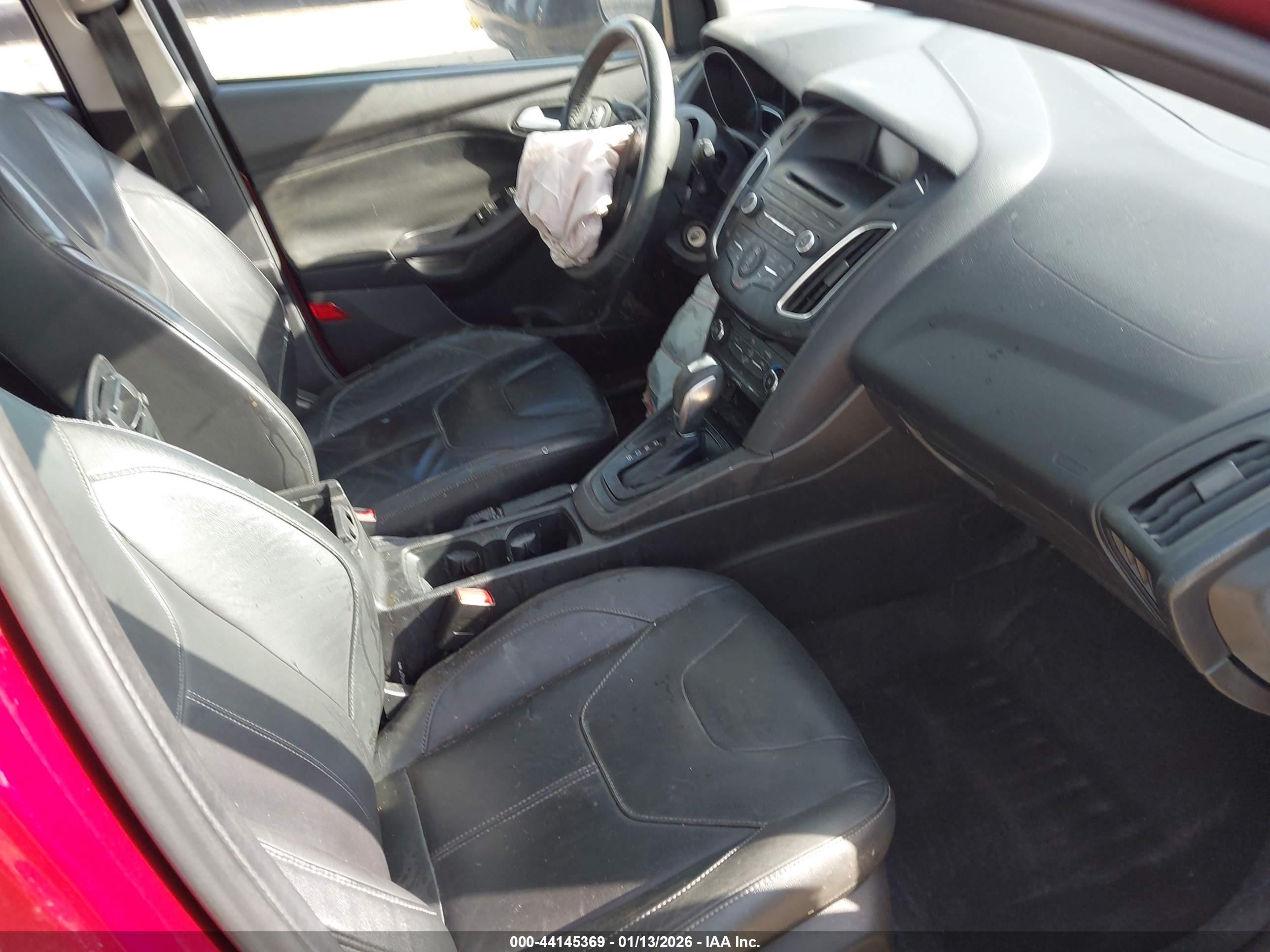 FORD FOCUS image 5