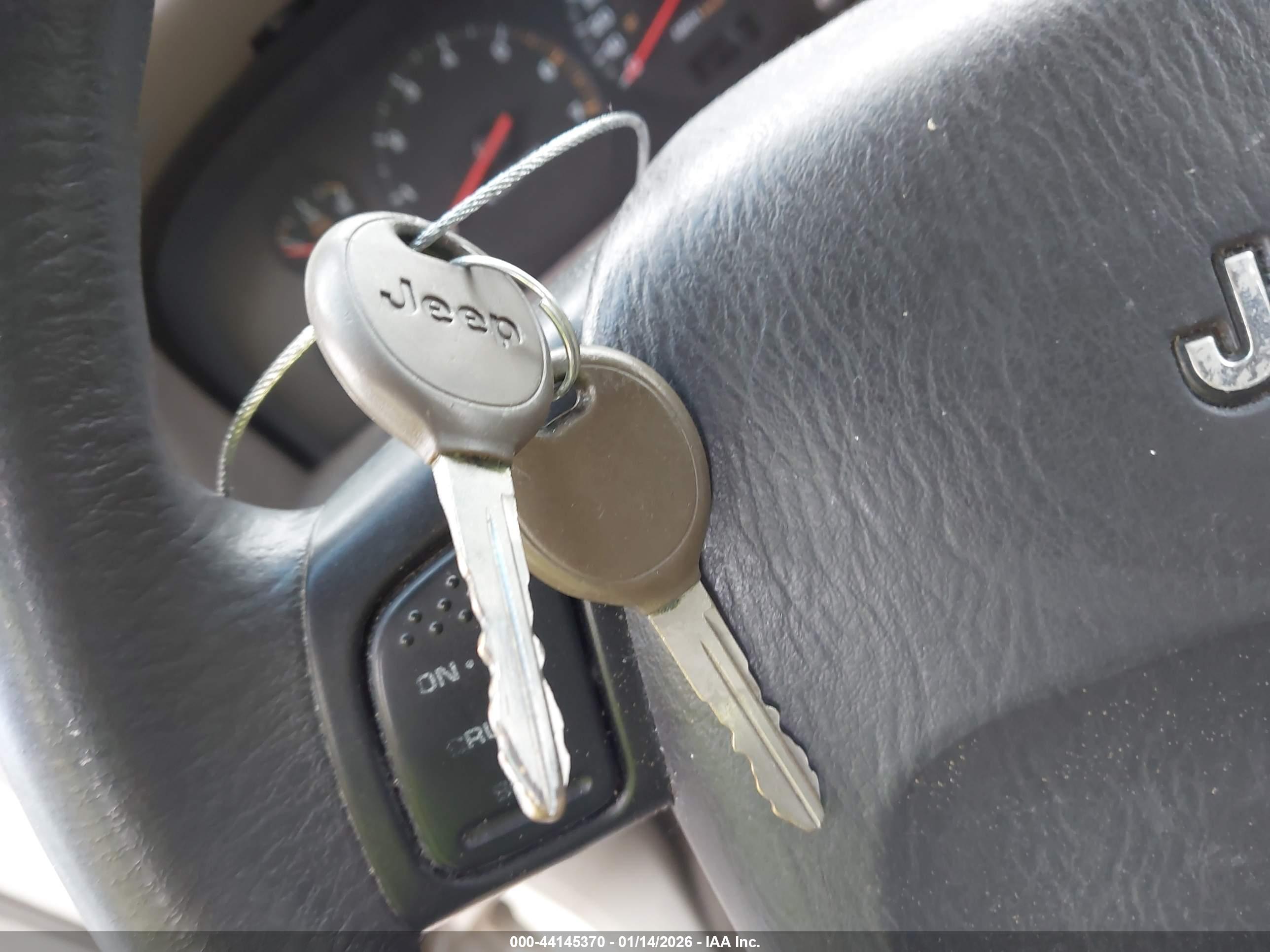 JEEP GRAND image 11