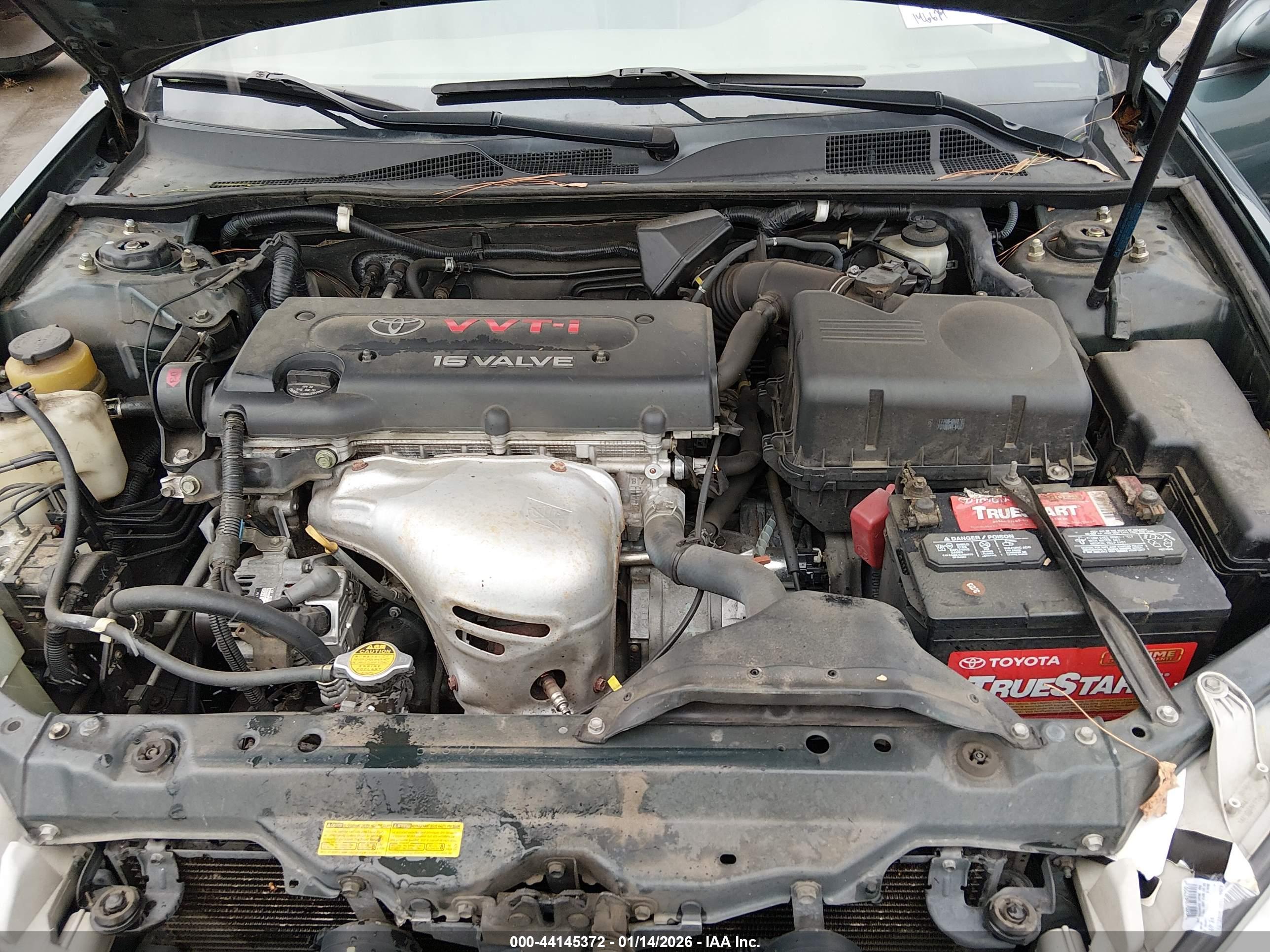 TOYOTA CAMRY image 10
