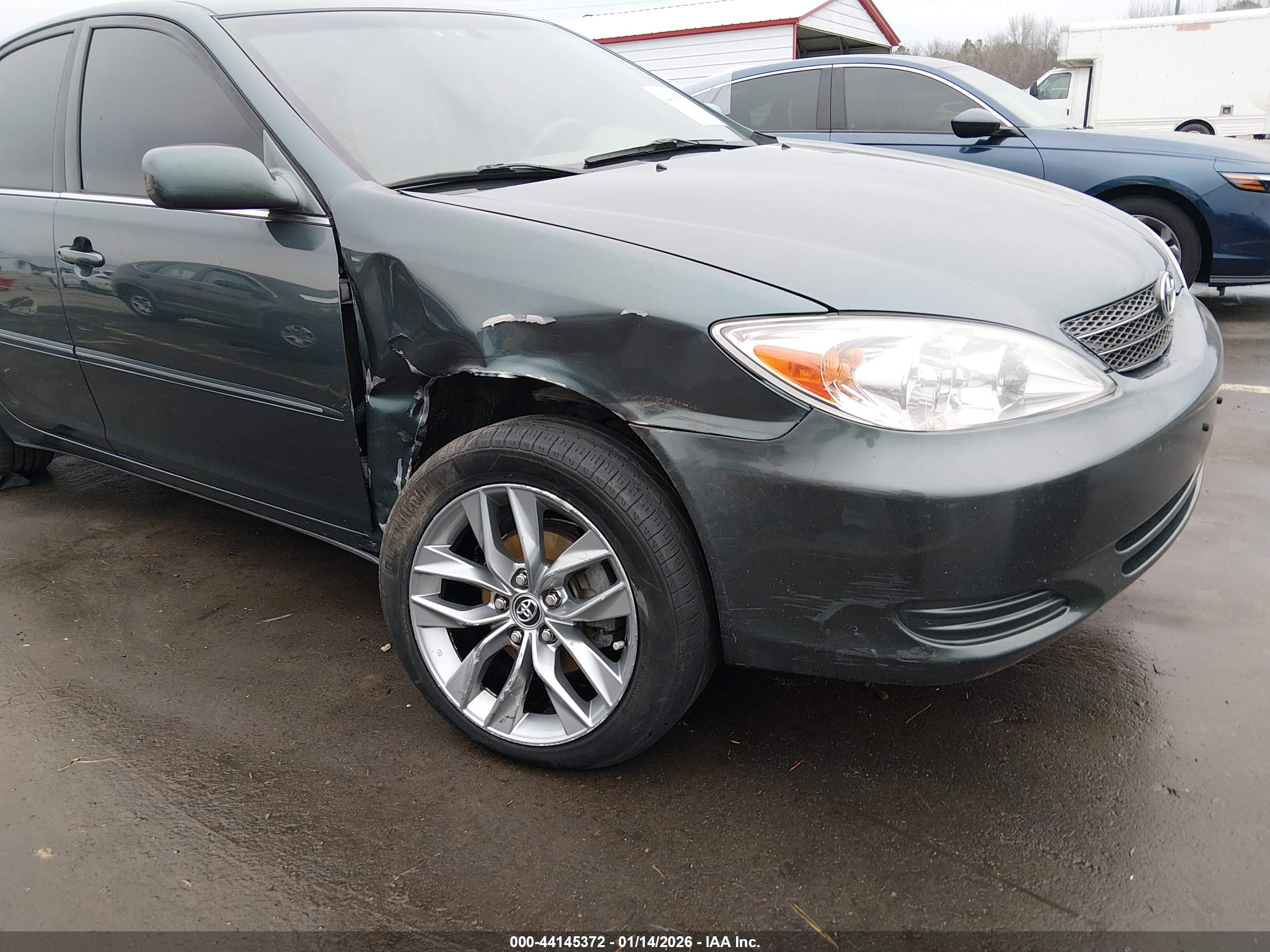 TOYOTA CAMRY image 6