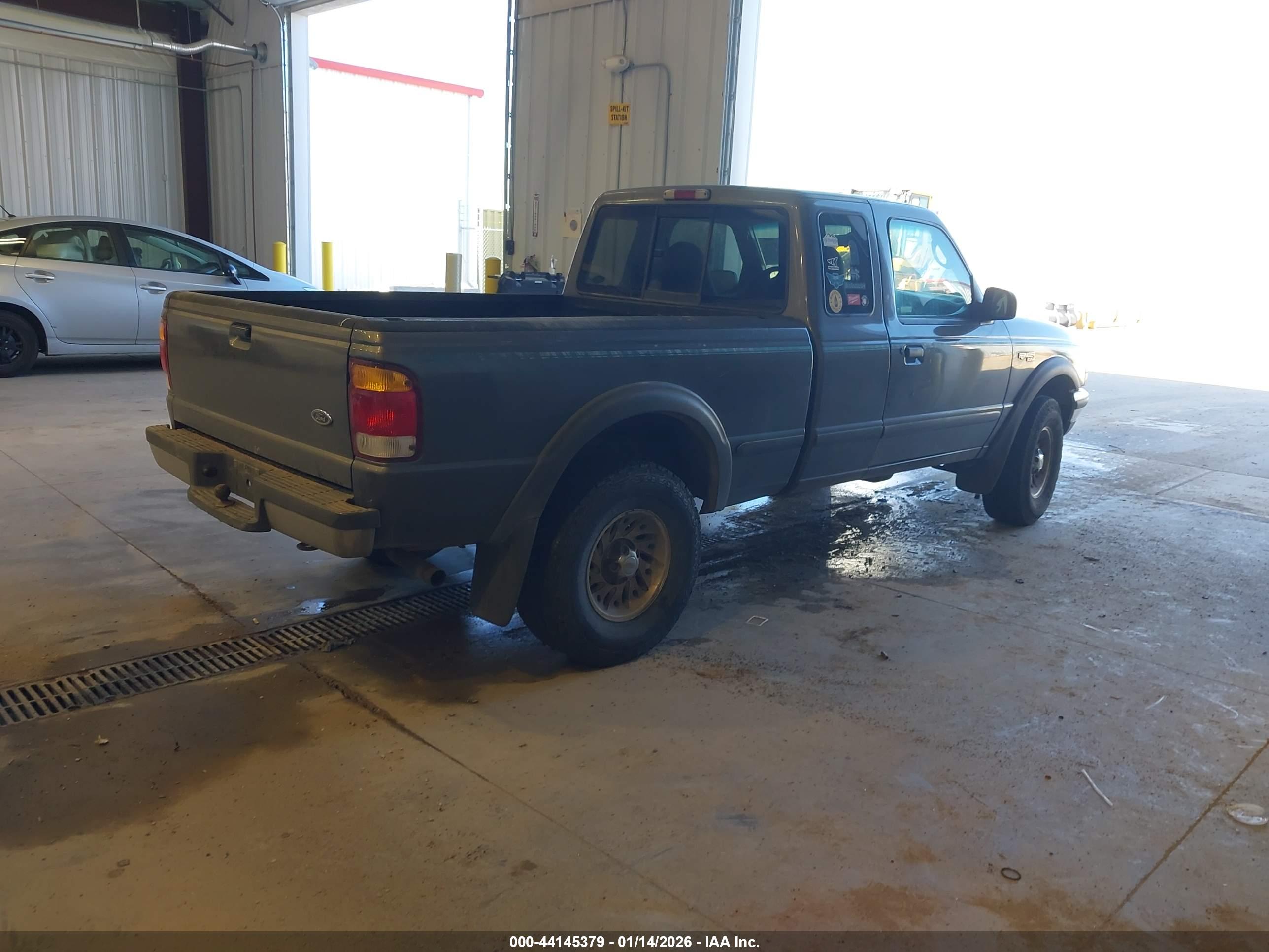 FORD RANGER image 4