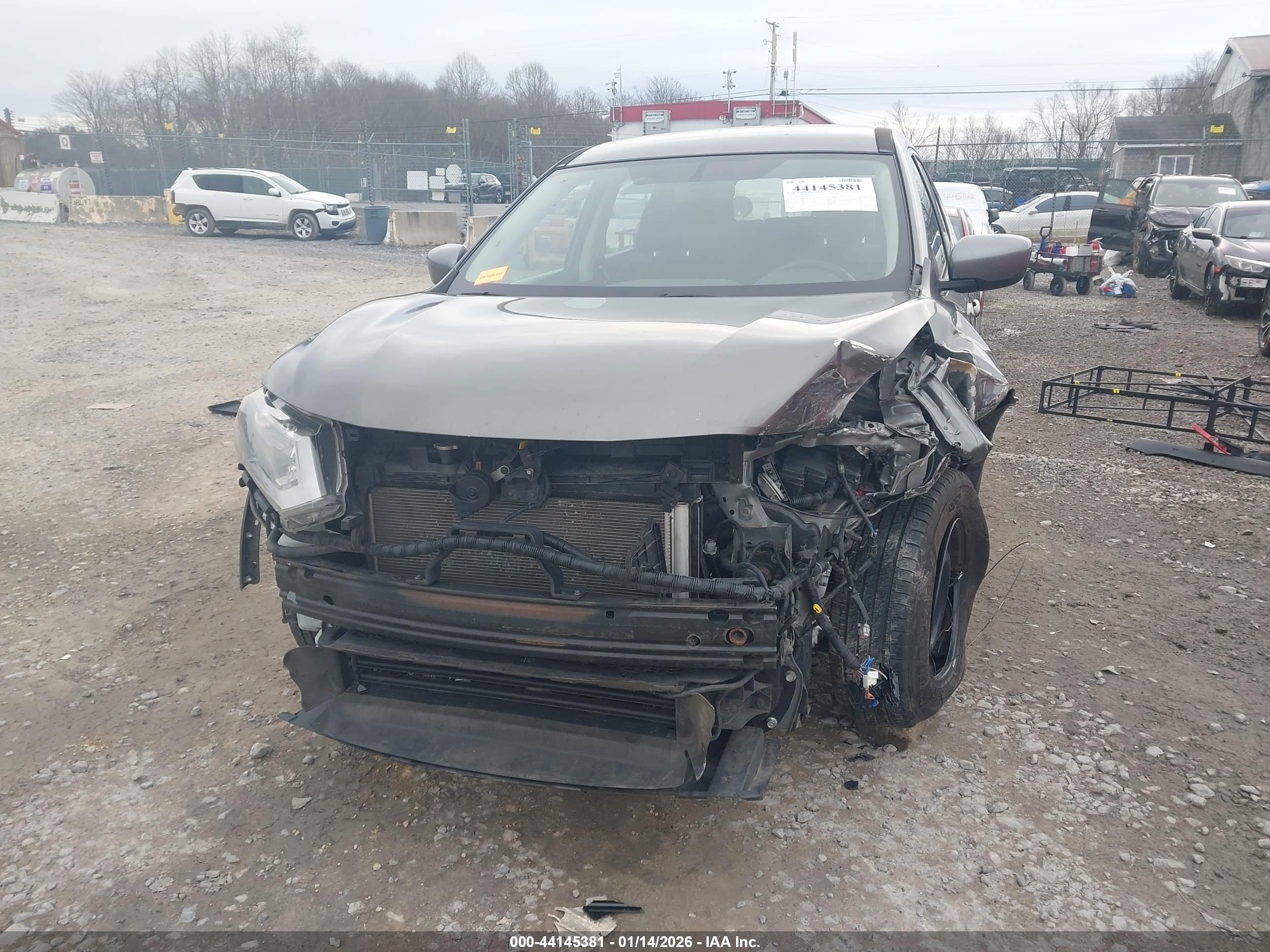 NISSAN ROGUE image 6