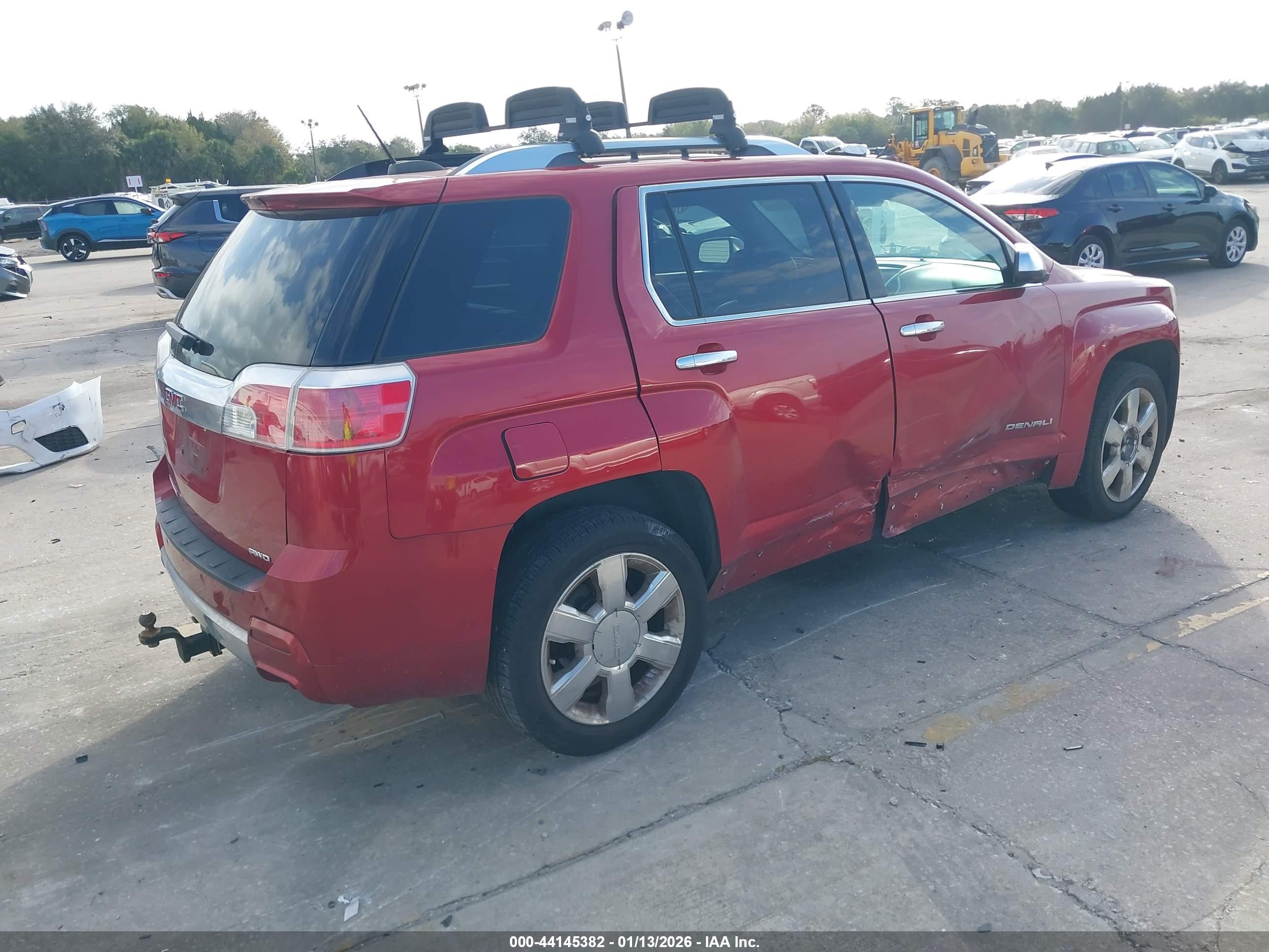 GMC TERRAIN image 4