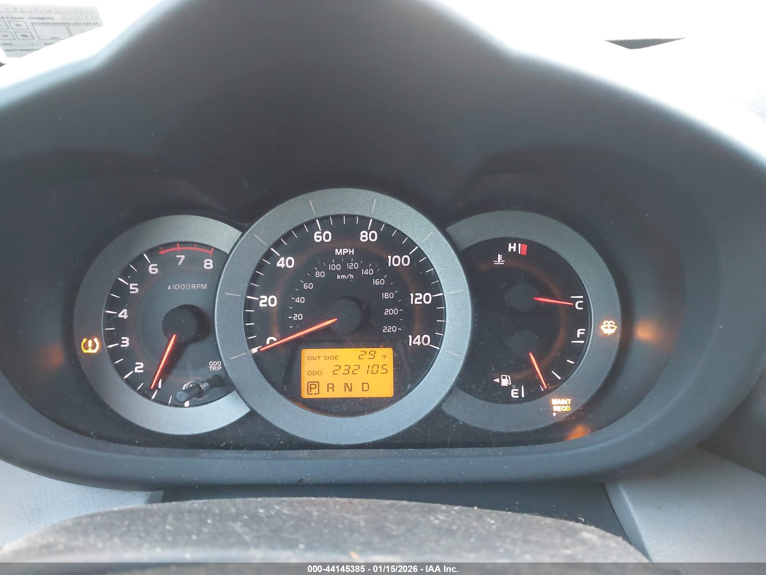 TOYOTA RAV4 image 7