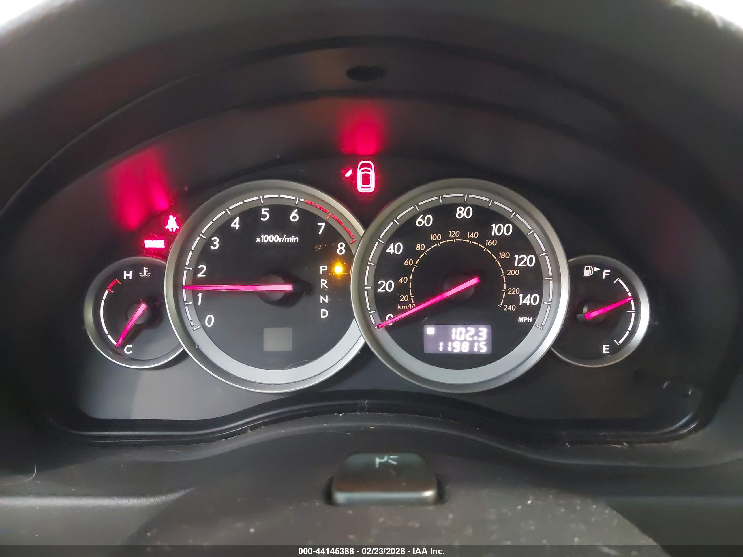 SUBARU OUTBACK image 7