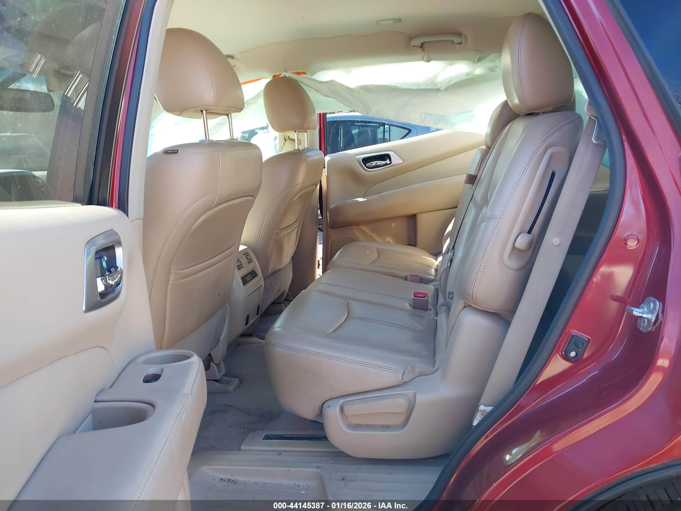 NISSAN PATHFINDER image 8