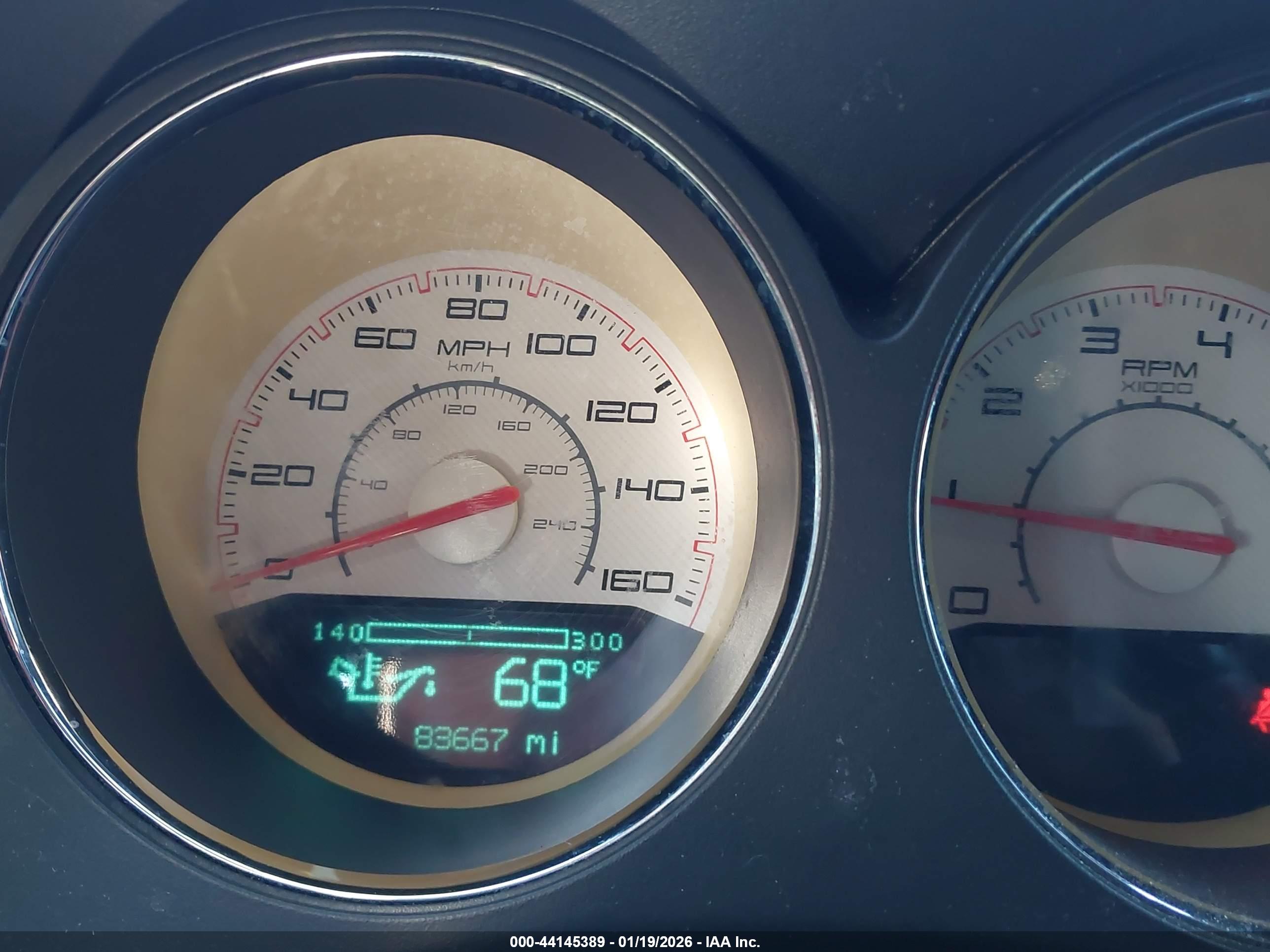 DODGE CHALLENGER image 7