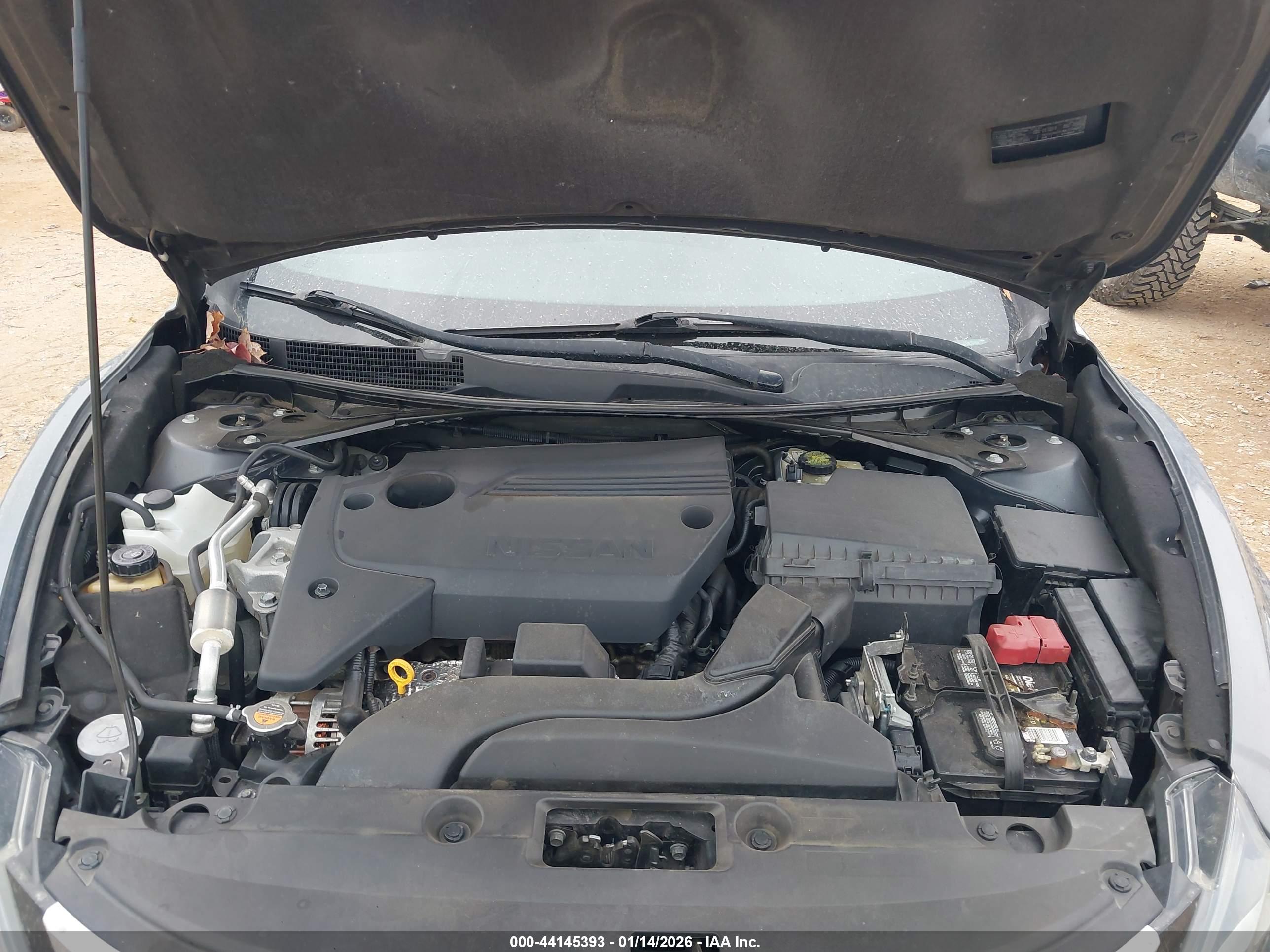 NISSAN ALTIMA image 10
