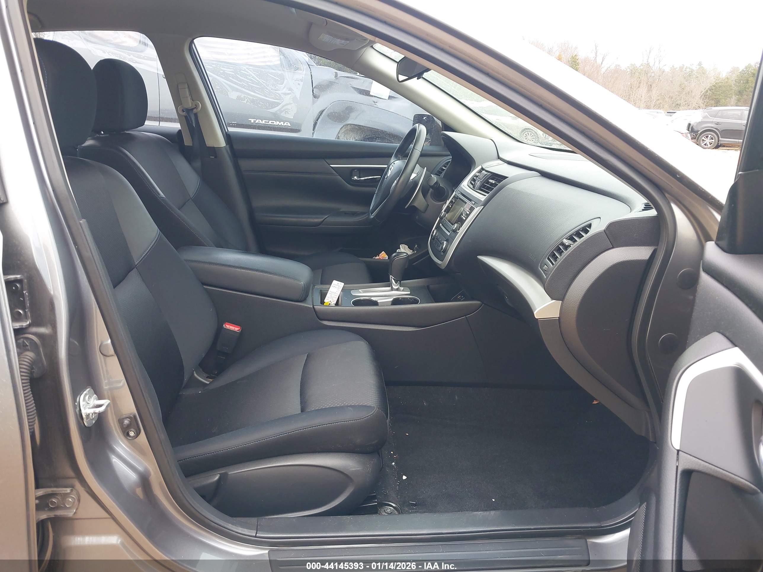 NISSAN ALTIMA image 5