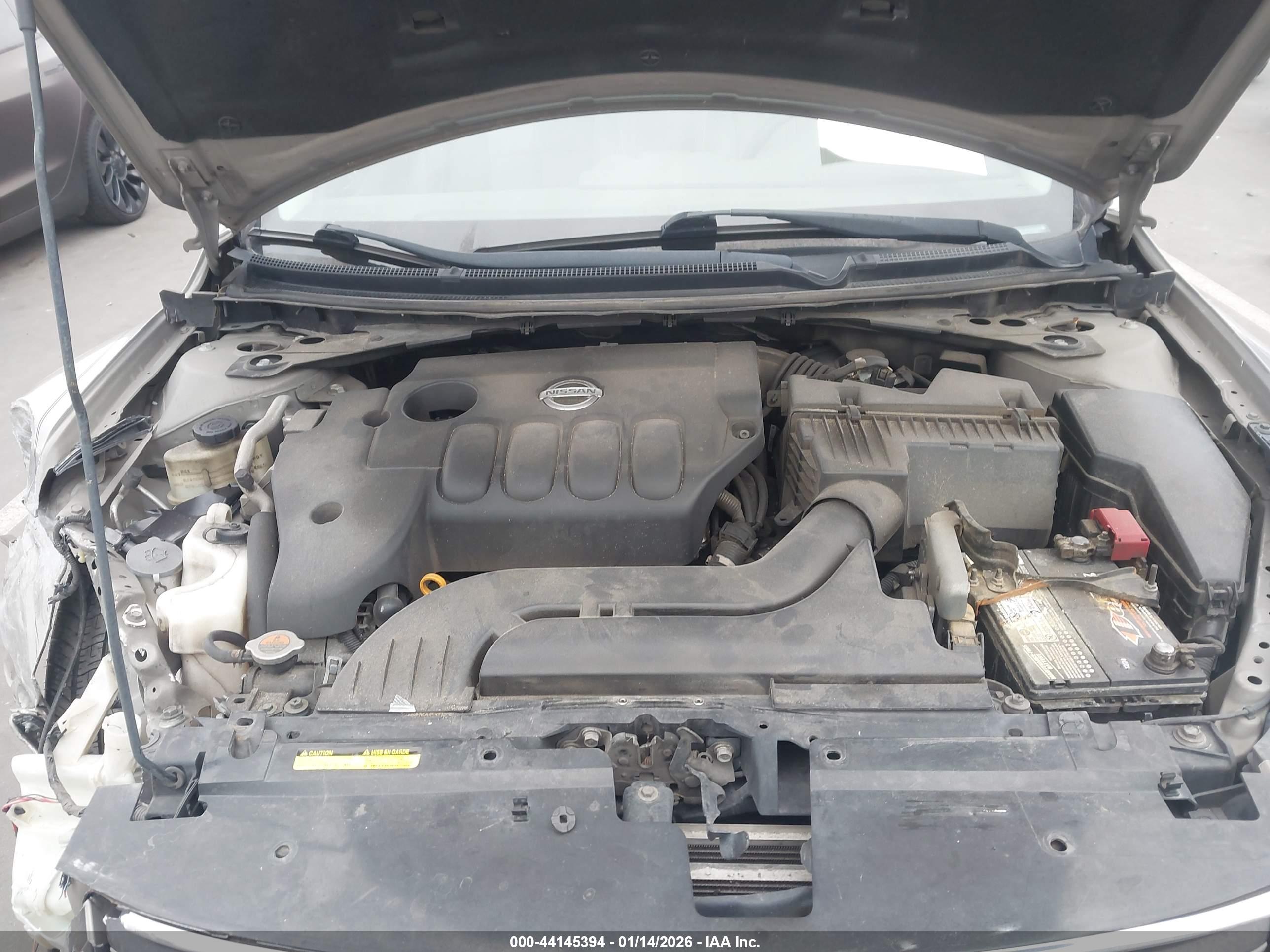 NISSAN ALTIMA image 10