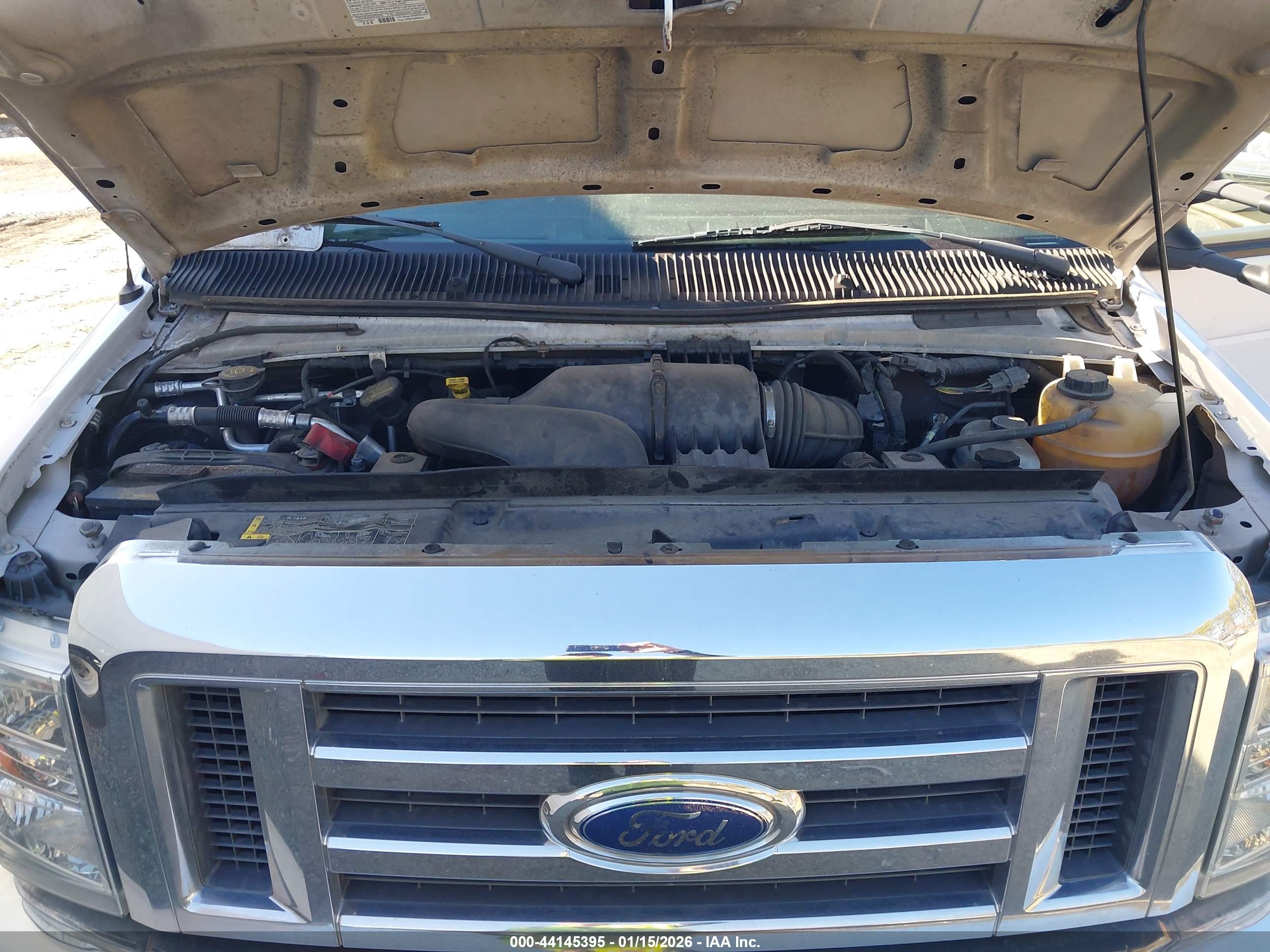 FORD E-350 image 10
