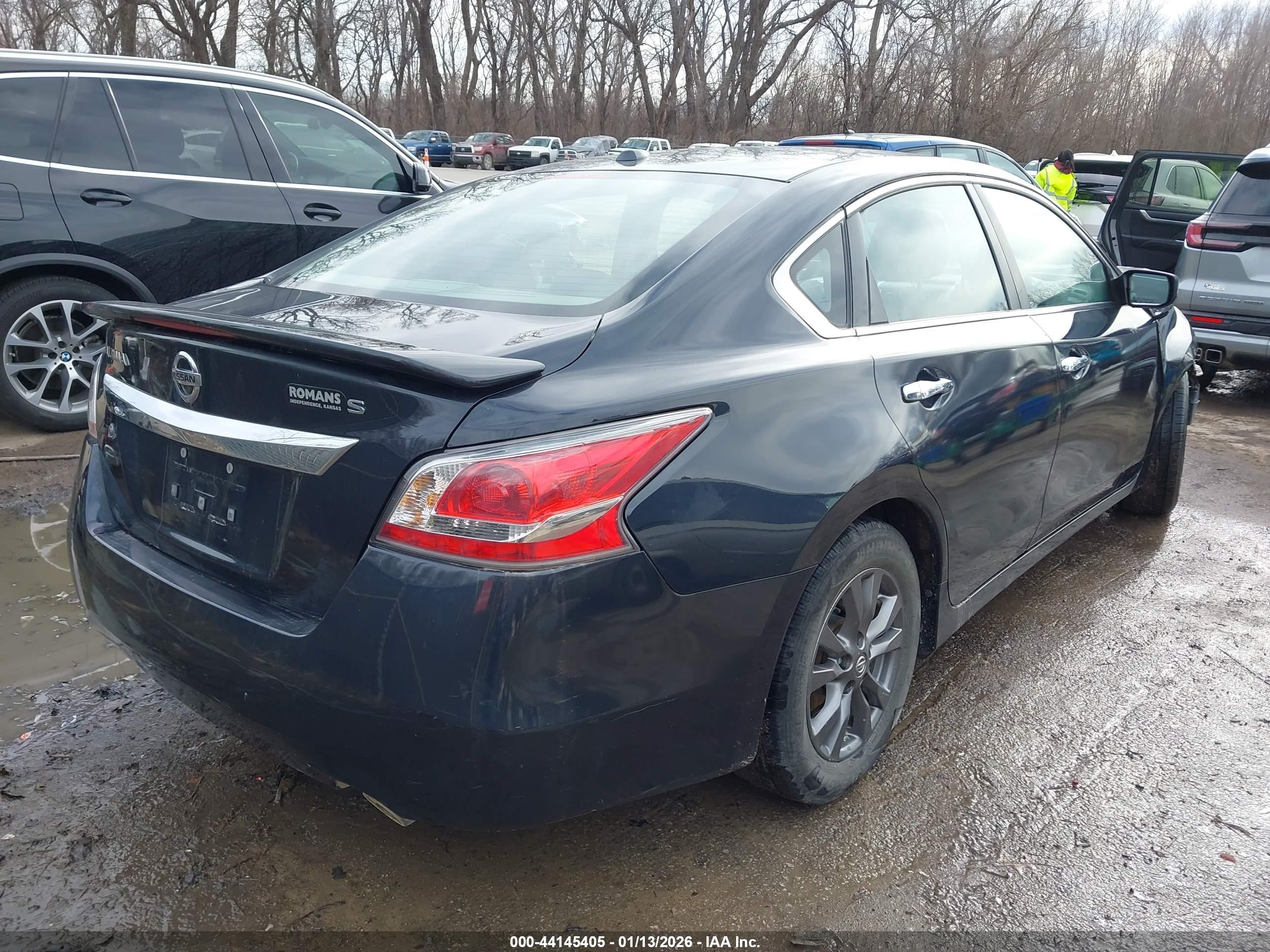 NISSAN ALTIMA image 4