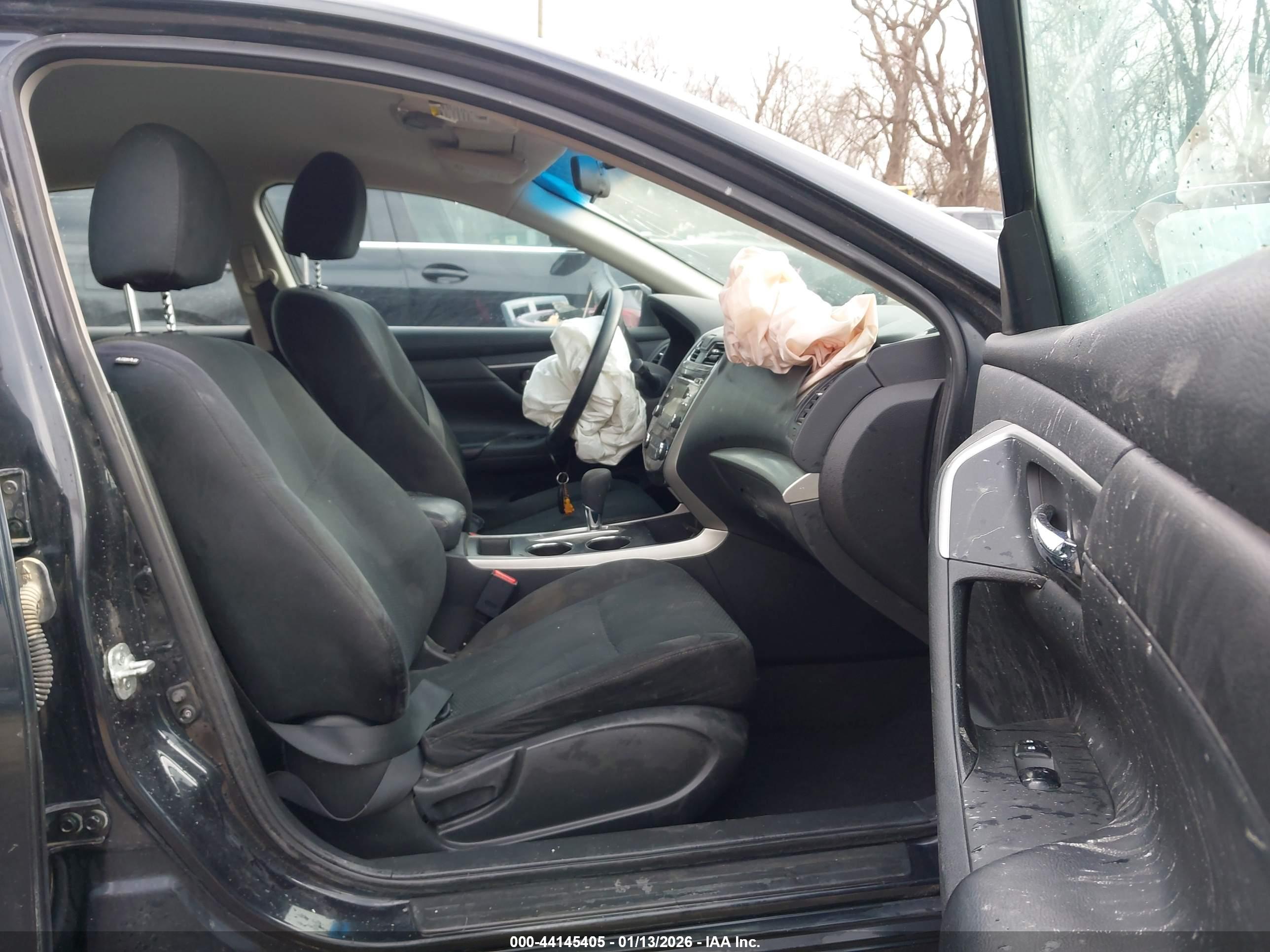 NISSAN ALTIMA image 5